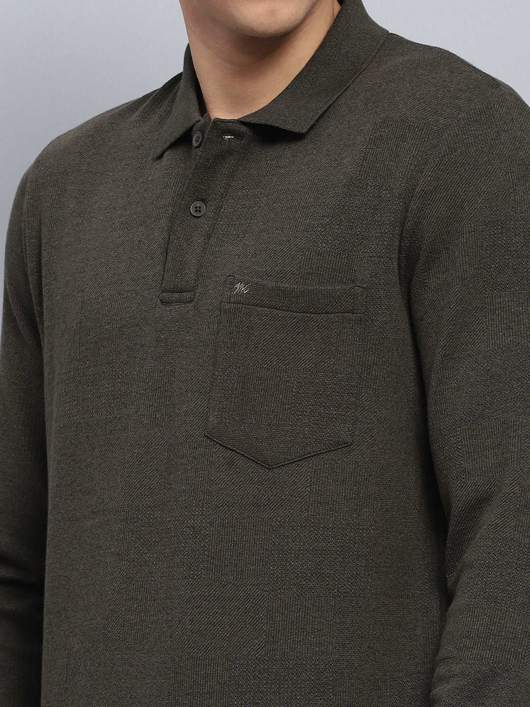 Men Olive Solid Collar Full Sleeve Winter T-Shirt - Image 7