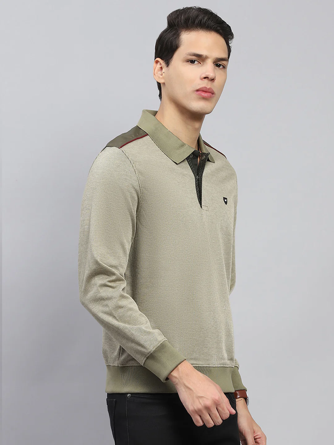Luxuria Men Olive Solid Collar Full Sleeve Winter T-Shirt - Image 4