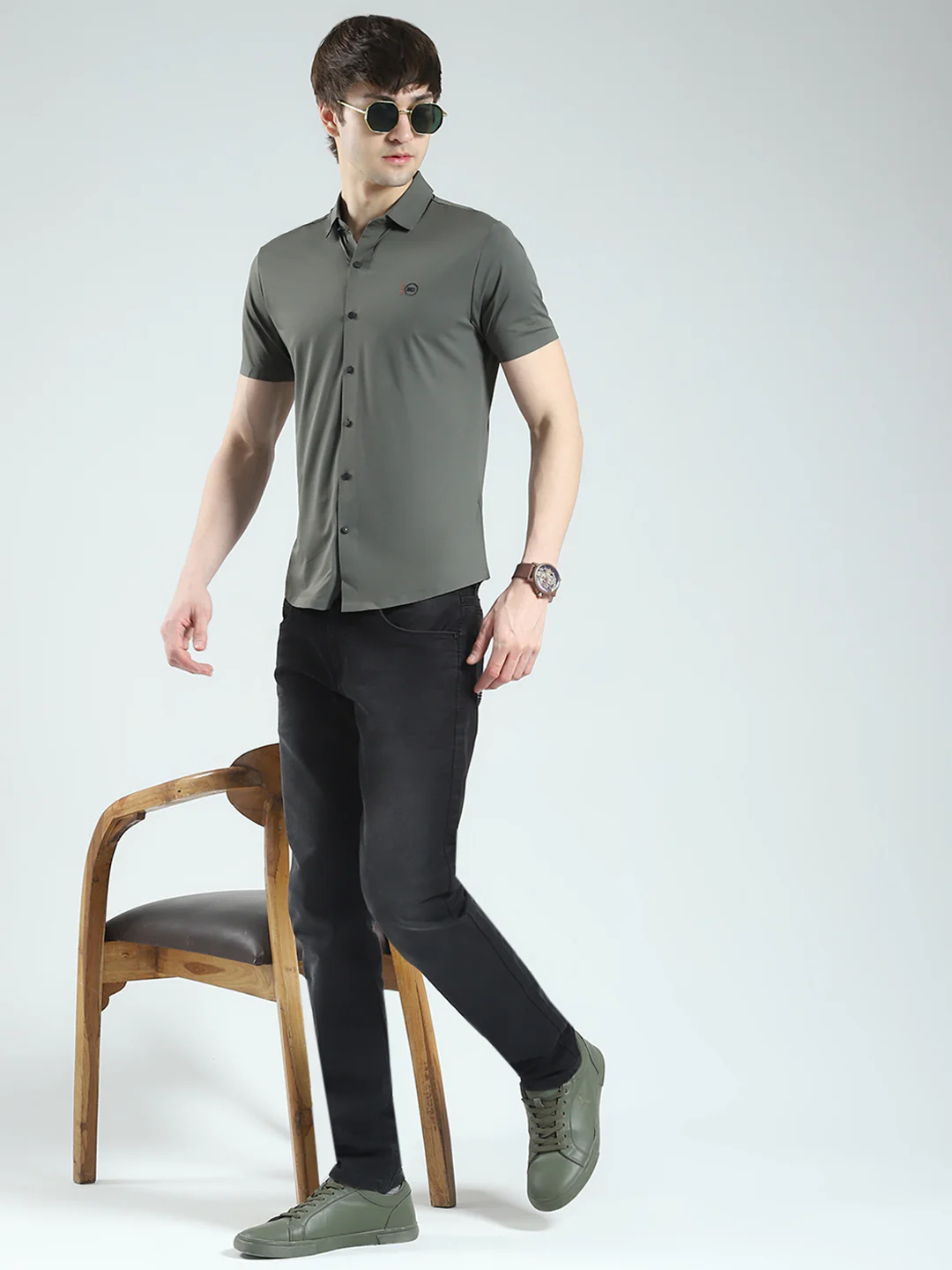 Men Olive Solid Collar Half Sleeve Shirt - Image 2