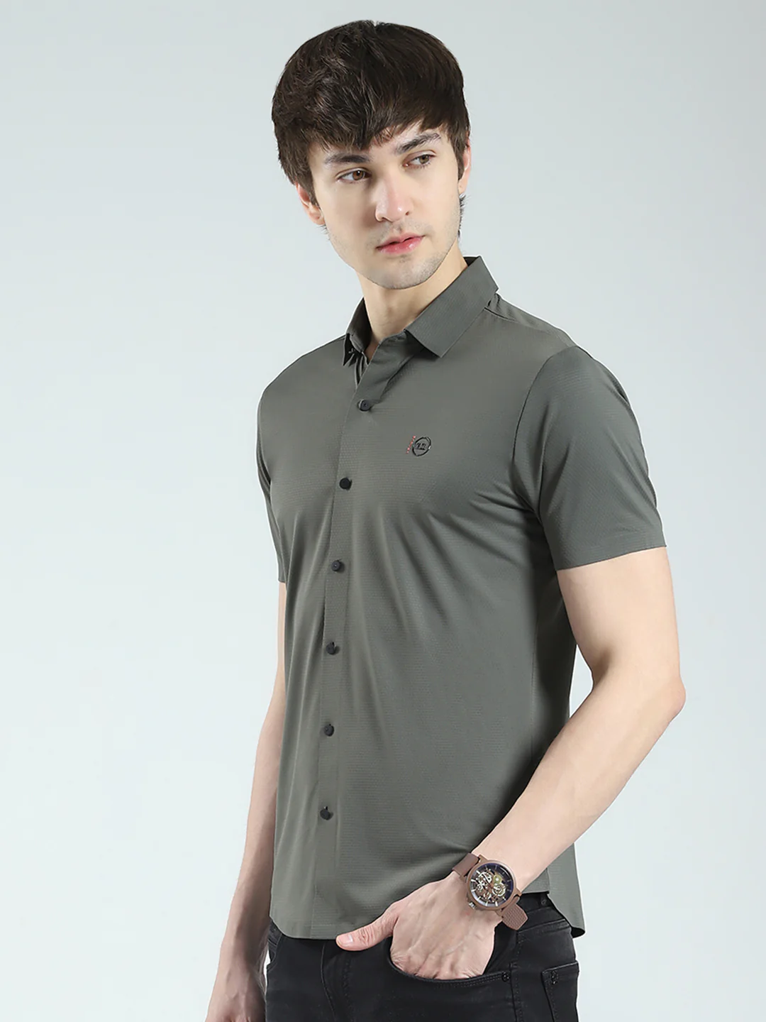 Men Olive Solid Collar Half Sleeve Shirt - Image 3