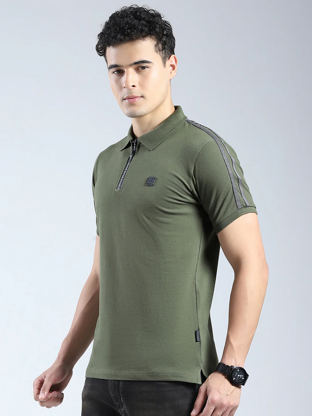 Rock.it Men Olive Solid Collar Half Sleeve T-Shirt - Image 3