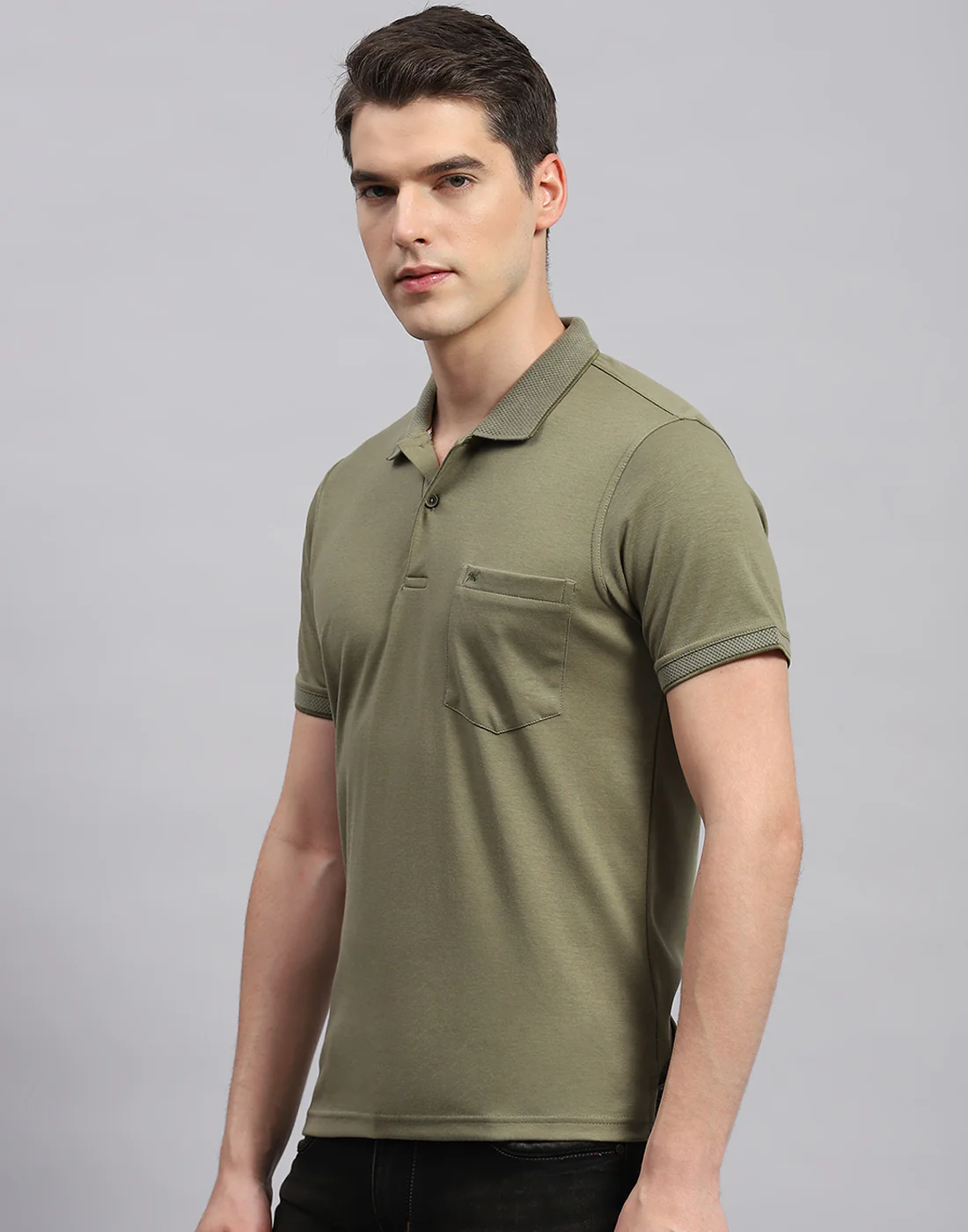 Men Olive Solid Collar Neck Half Sleeve T-Shirt - Image 3