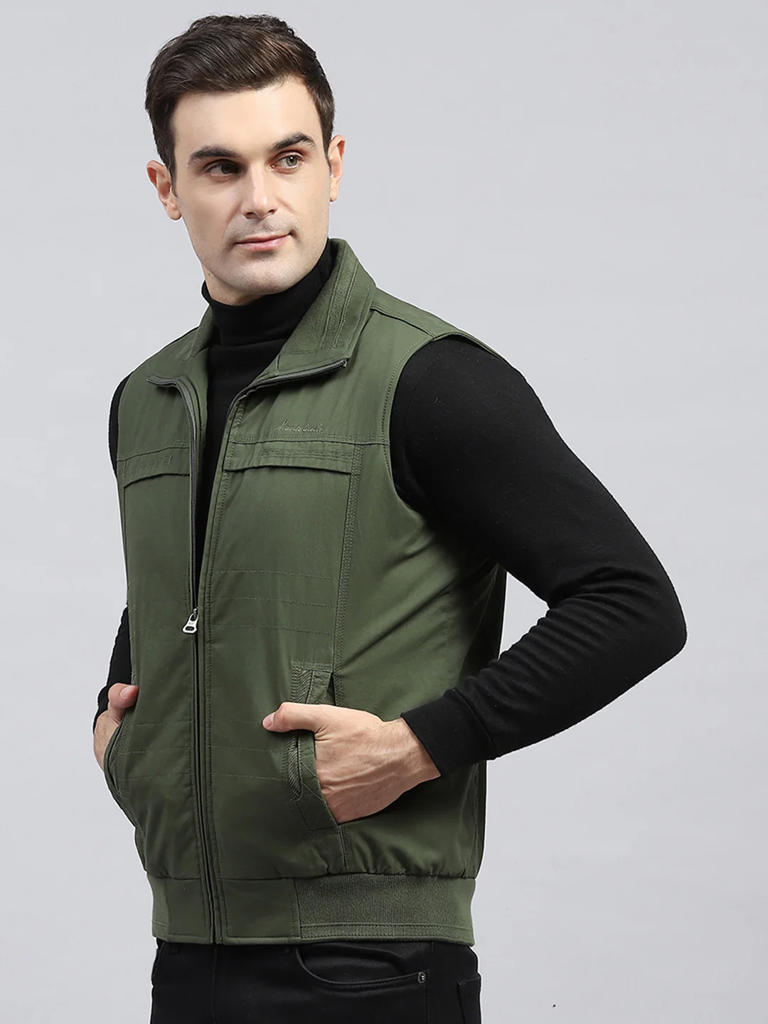 Men Olive Solid Collar Sleeveless Jacket - Image 3