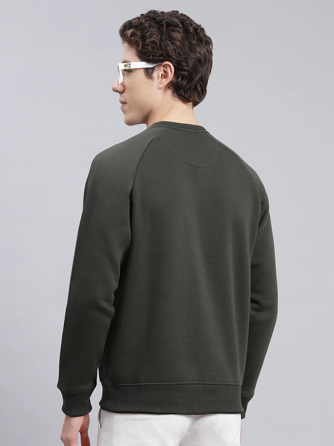 Men Olive Solid Cotton Blend Sweatshirt - Image 5