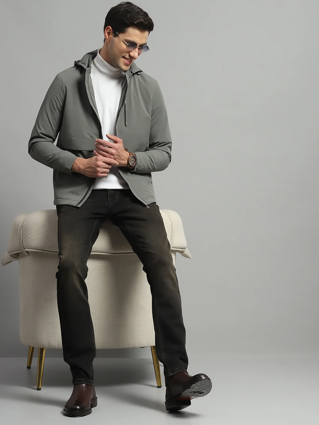 Luxuria Men Olive Solid Detachable Hood Full Sleeve Jacket - Image 2