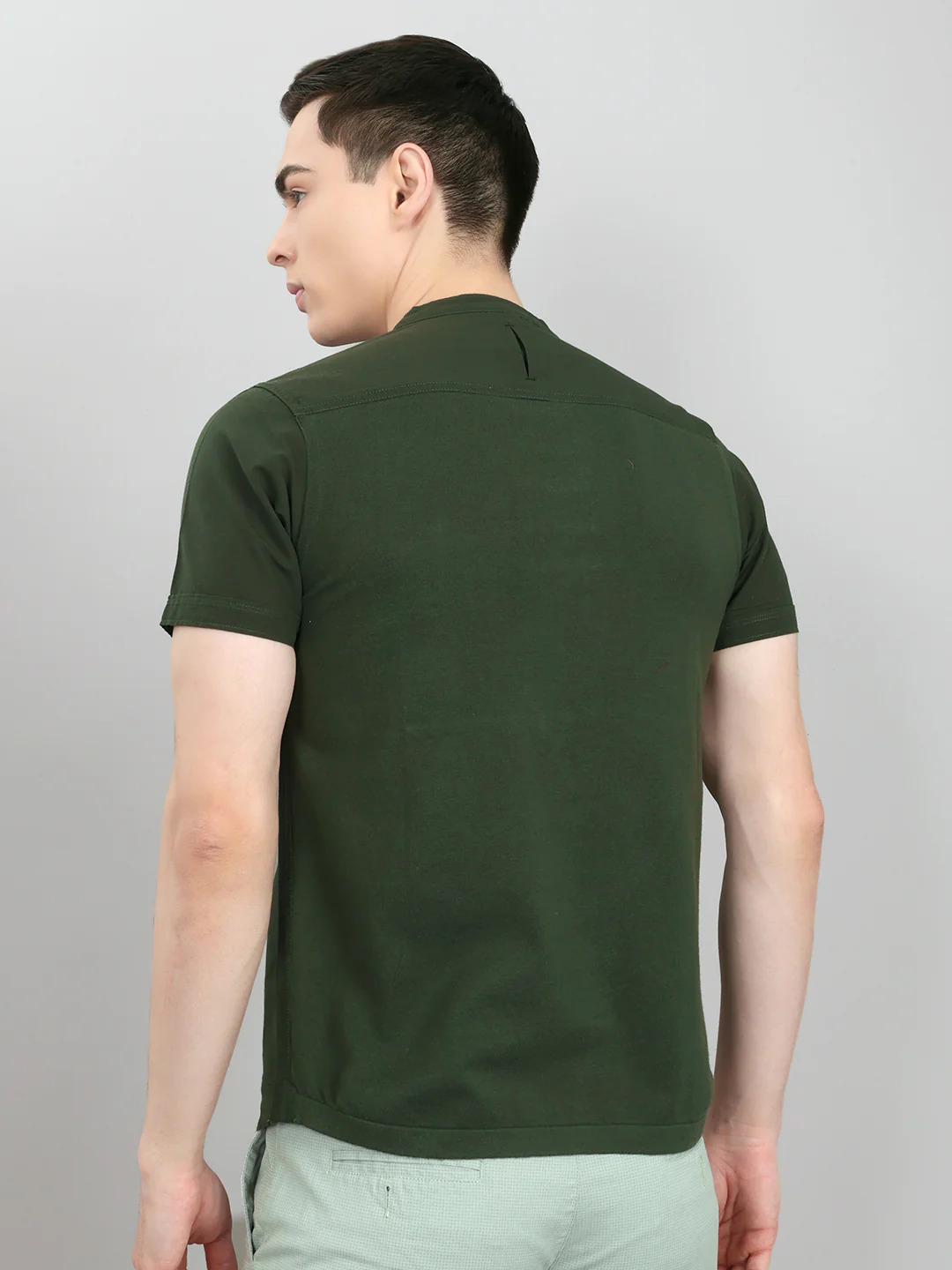 Men Olive Solid Henley Neck Half Sleeve T-Shirt - Image 5