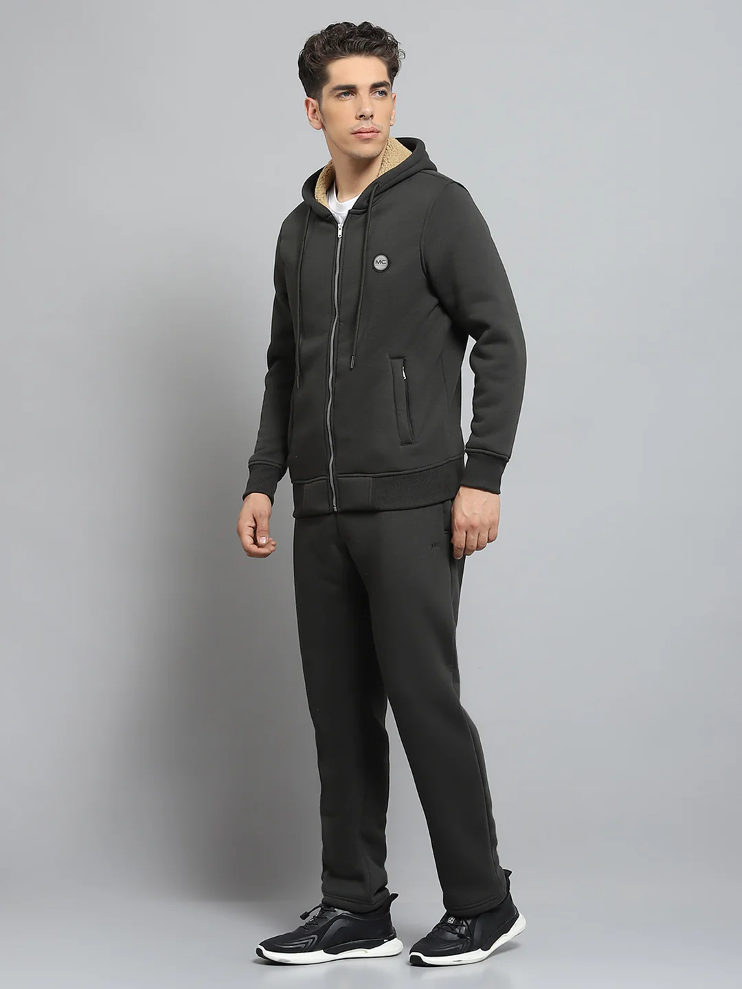 Men Olive Solid Hooded Full Sleeve Winter Tracksuit - Image 3