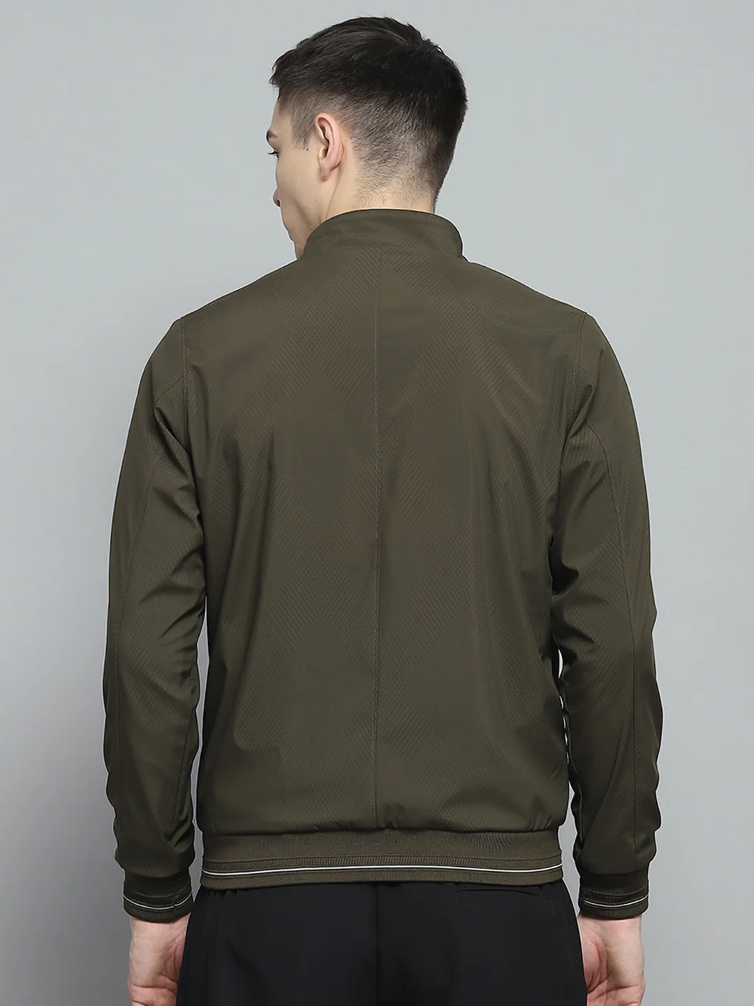 Men Olive Solid Mock Neck Full Sleeve Jacket - Image 5