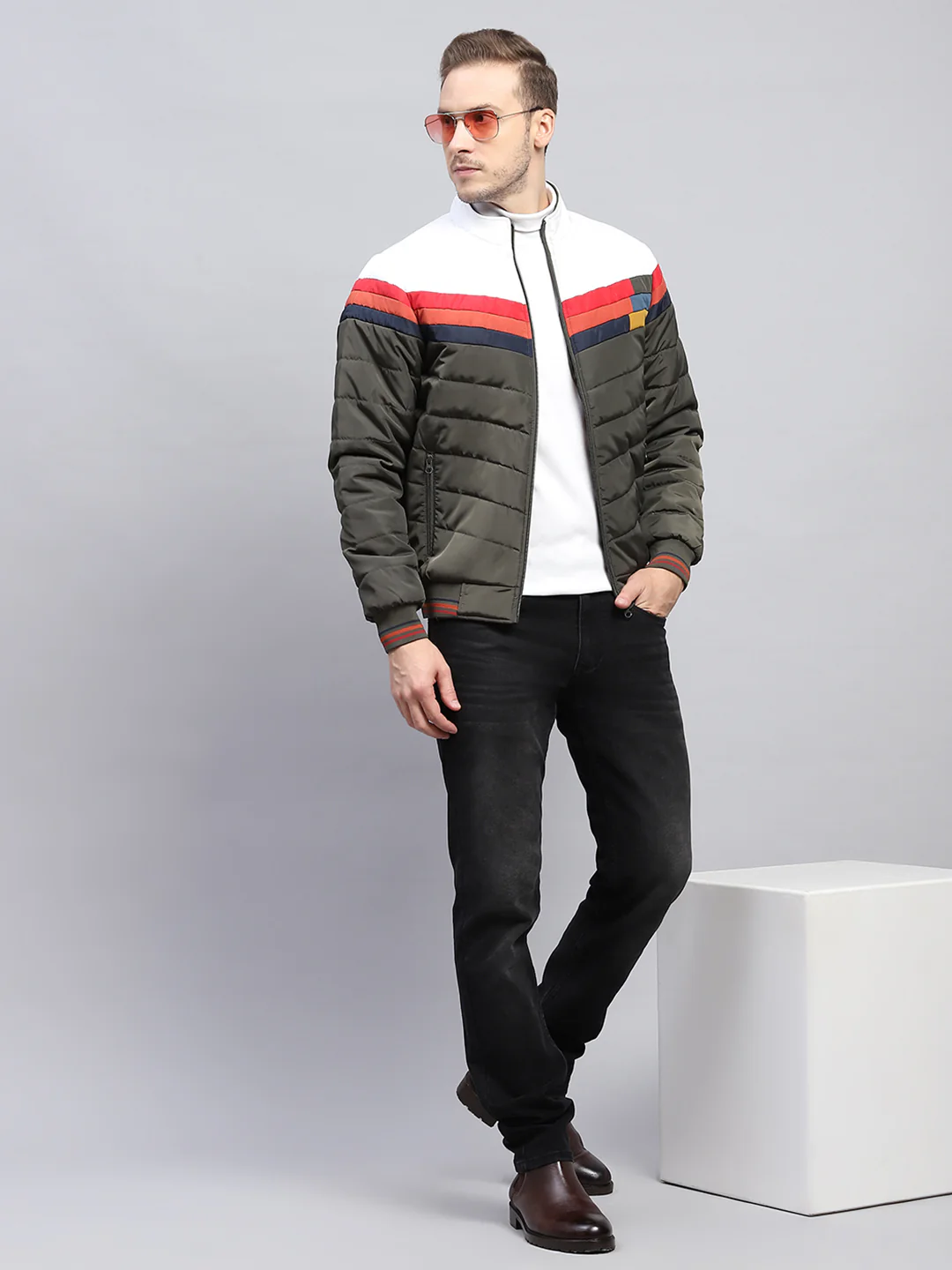 Men Olive Solid Mock Neck Full Sleeve Jacket - Image 2