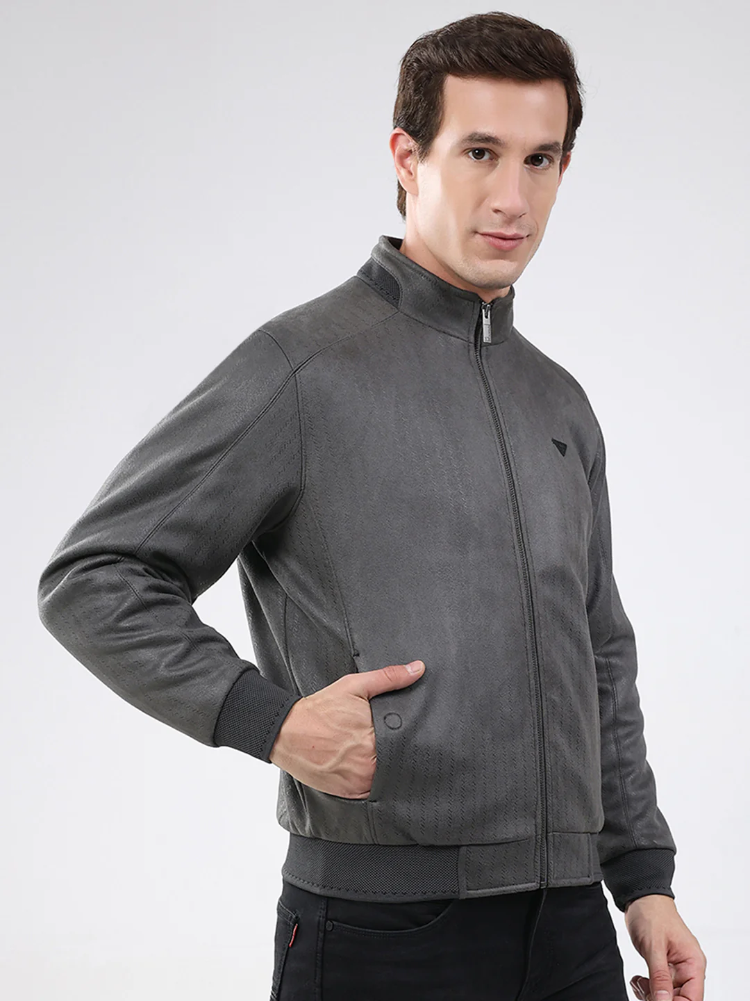 Men Olive Solid Mock Neck Full Sleeve Jacket - Image 4