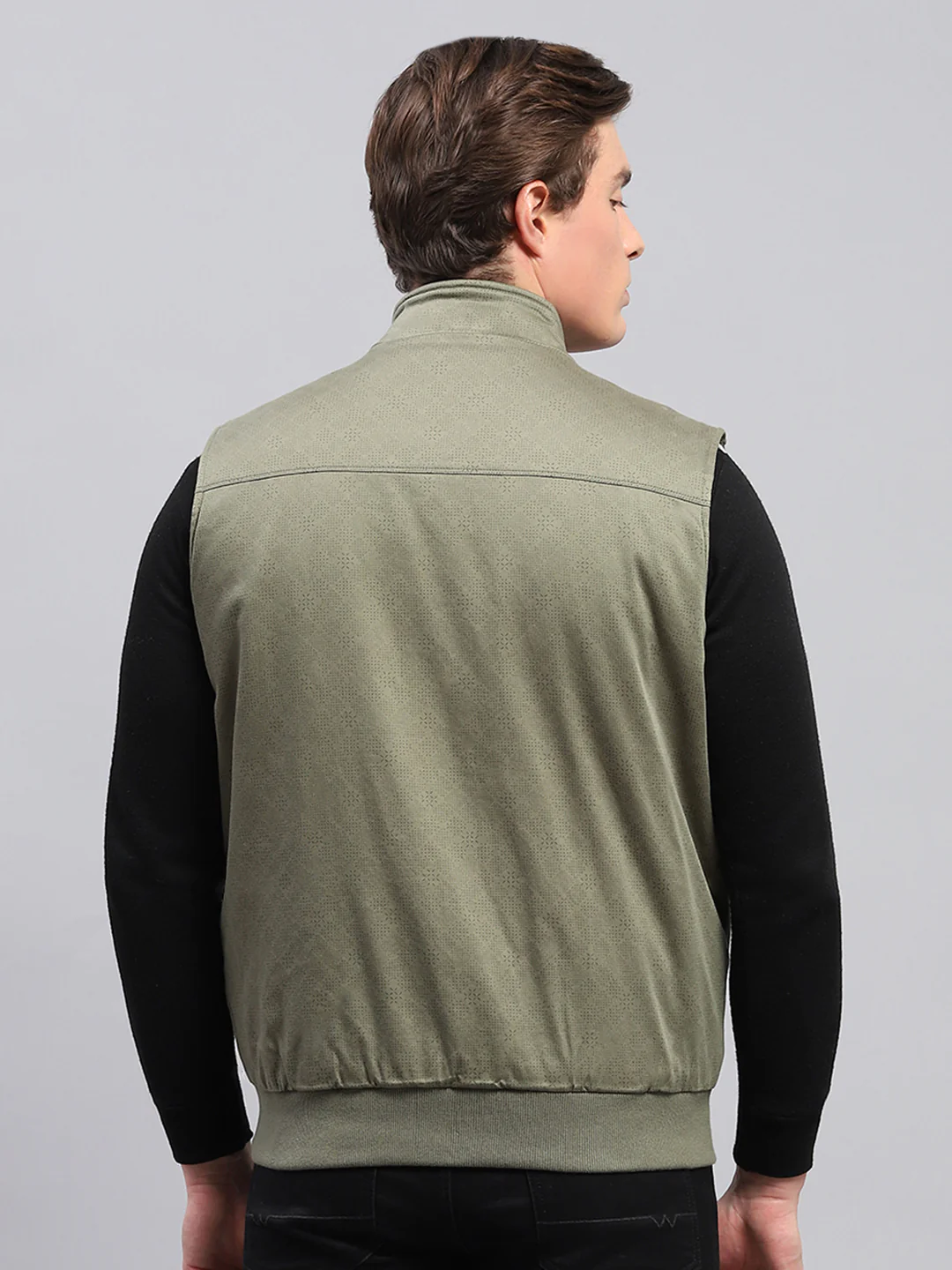 Men Olive Solid Mock Neck Sleeveless Jacket - Image 5