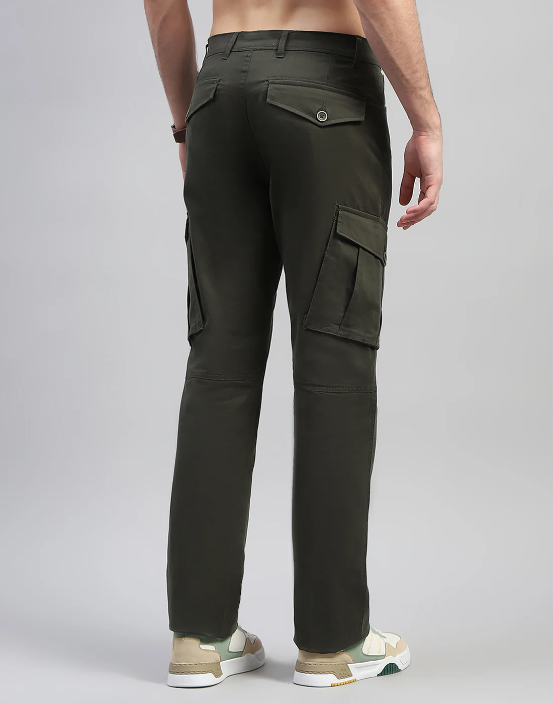 Rock.it Men Olive Solid Regular Fit Cargo - Image 6