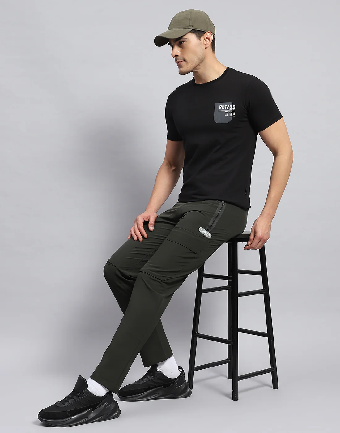 Rock.it Men Olive Solid Regular Fit Jogger - Image 2