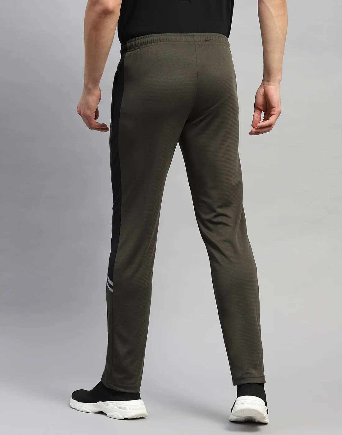 Rock.it Men Olive Solid Regular Fit Lower - Image 5