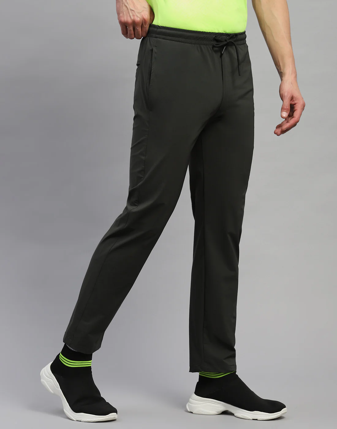 Rock.it Men Olive Solid Regular Fit Lower - Image 4
