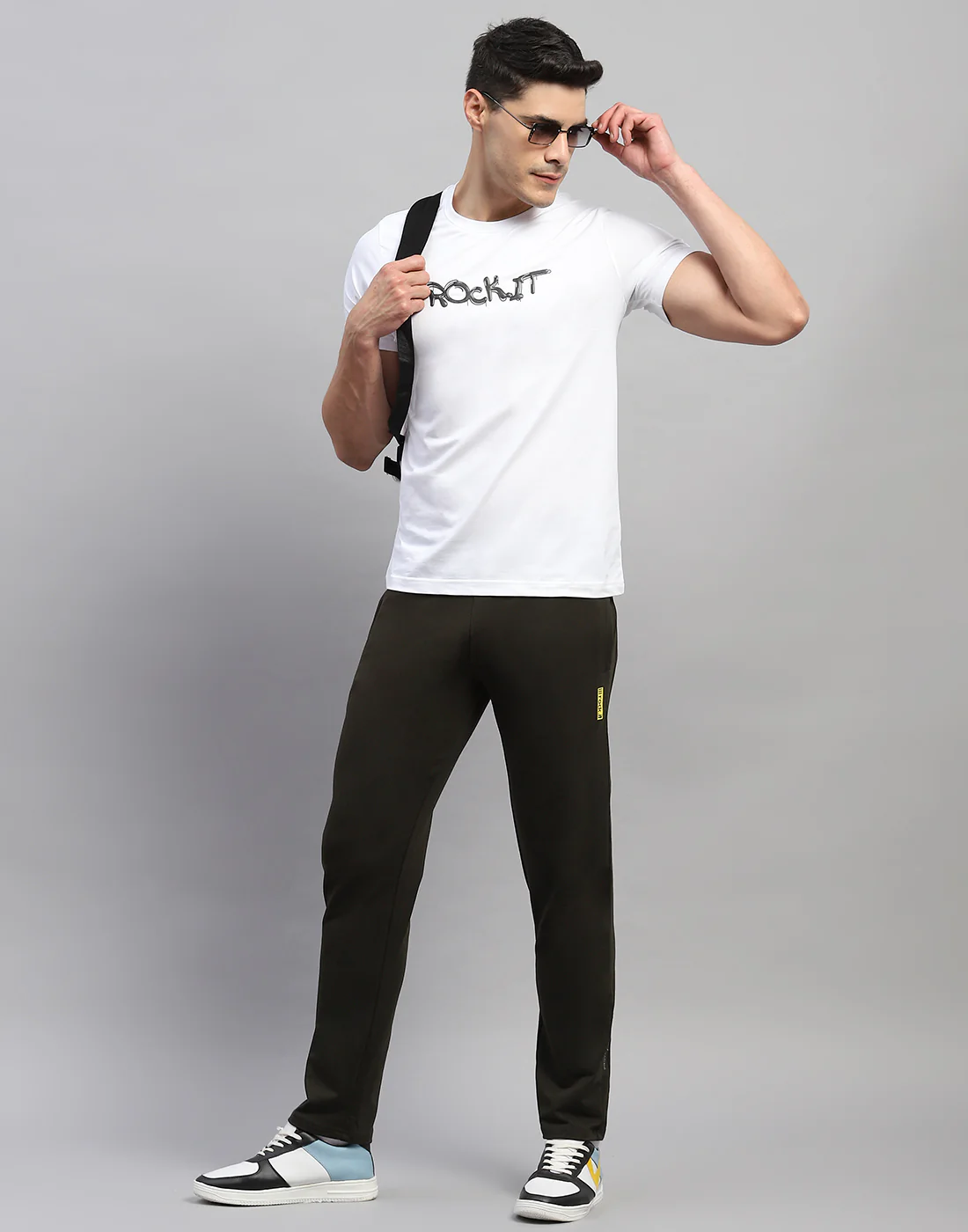 Rock.it Men Olive Solid Regular Fit Lower - Image 2