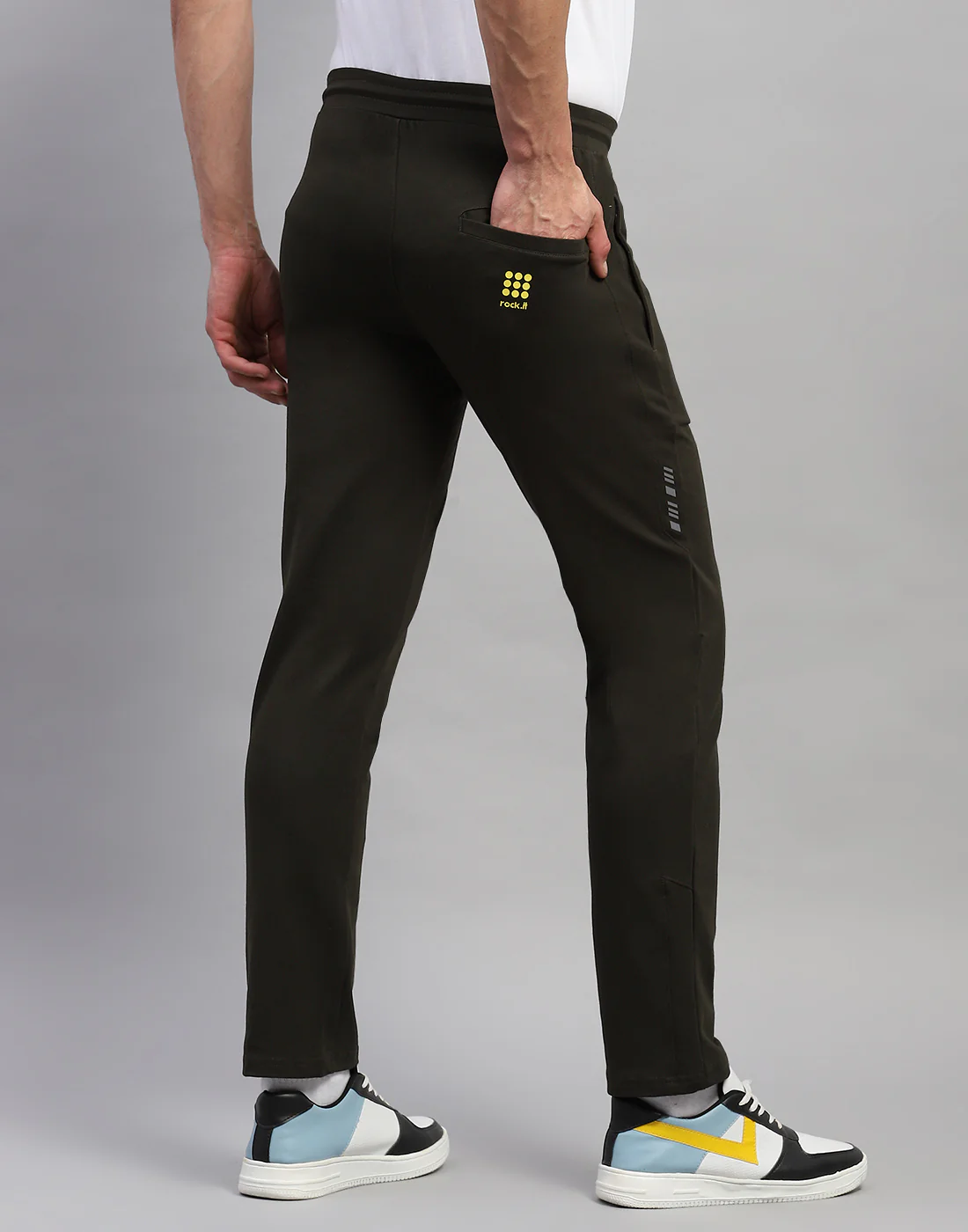 Rock.it Men Olive Solid Regular Fit Lower - Image 5