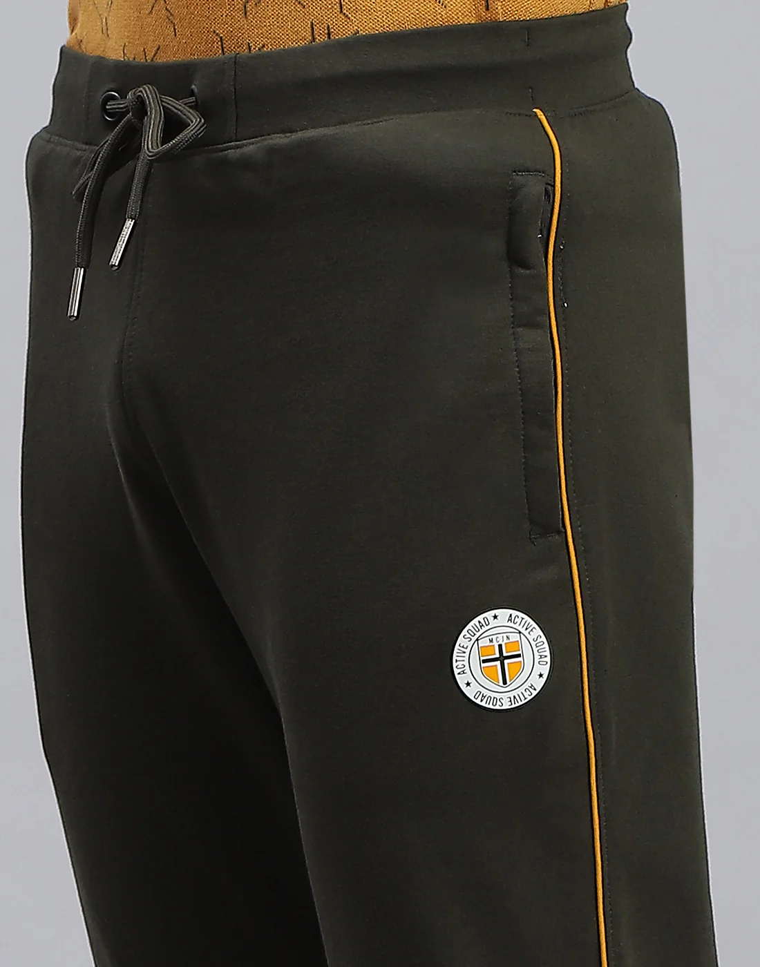 Men Olive Solid Regular Fit Lower - Image 6
