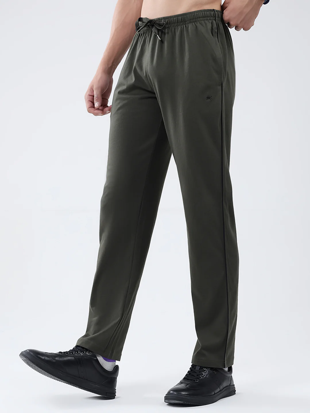 Men Olive Solid Regular Fit Lower - Image 3