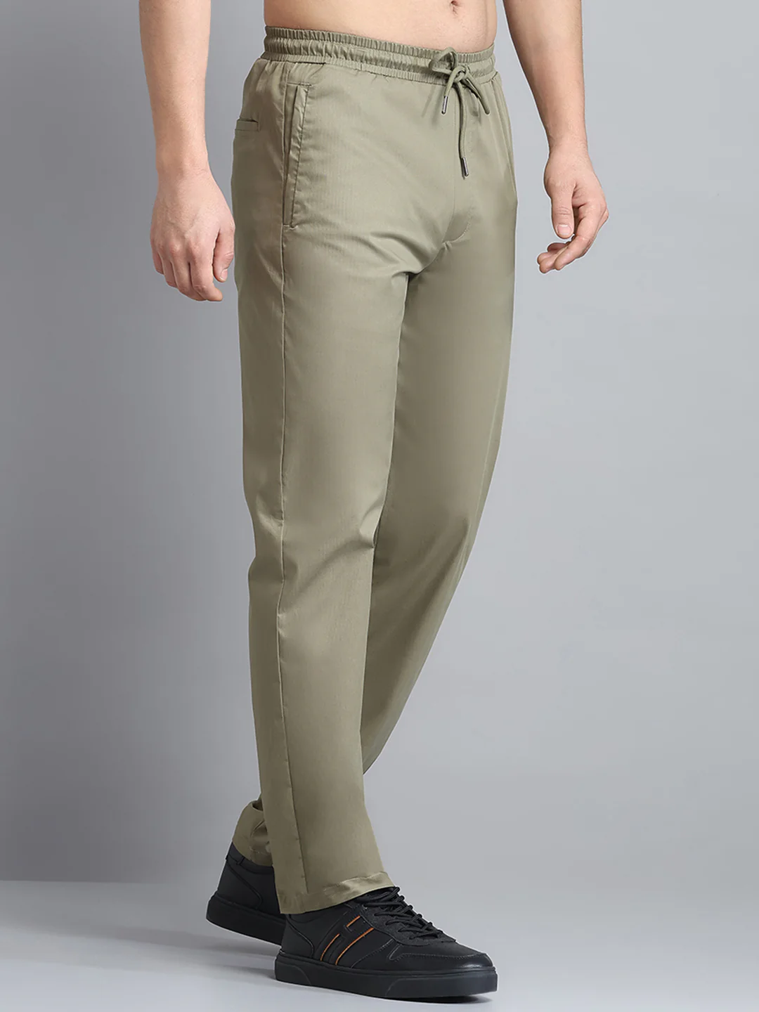 Men Olive Solid Regular Fit Lower - Image 4