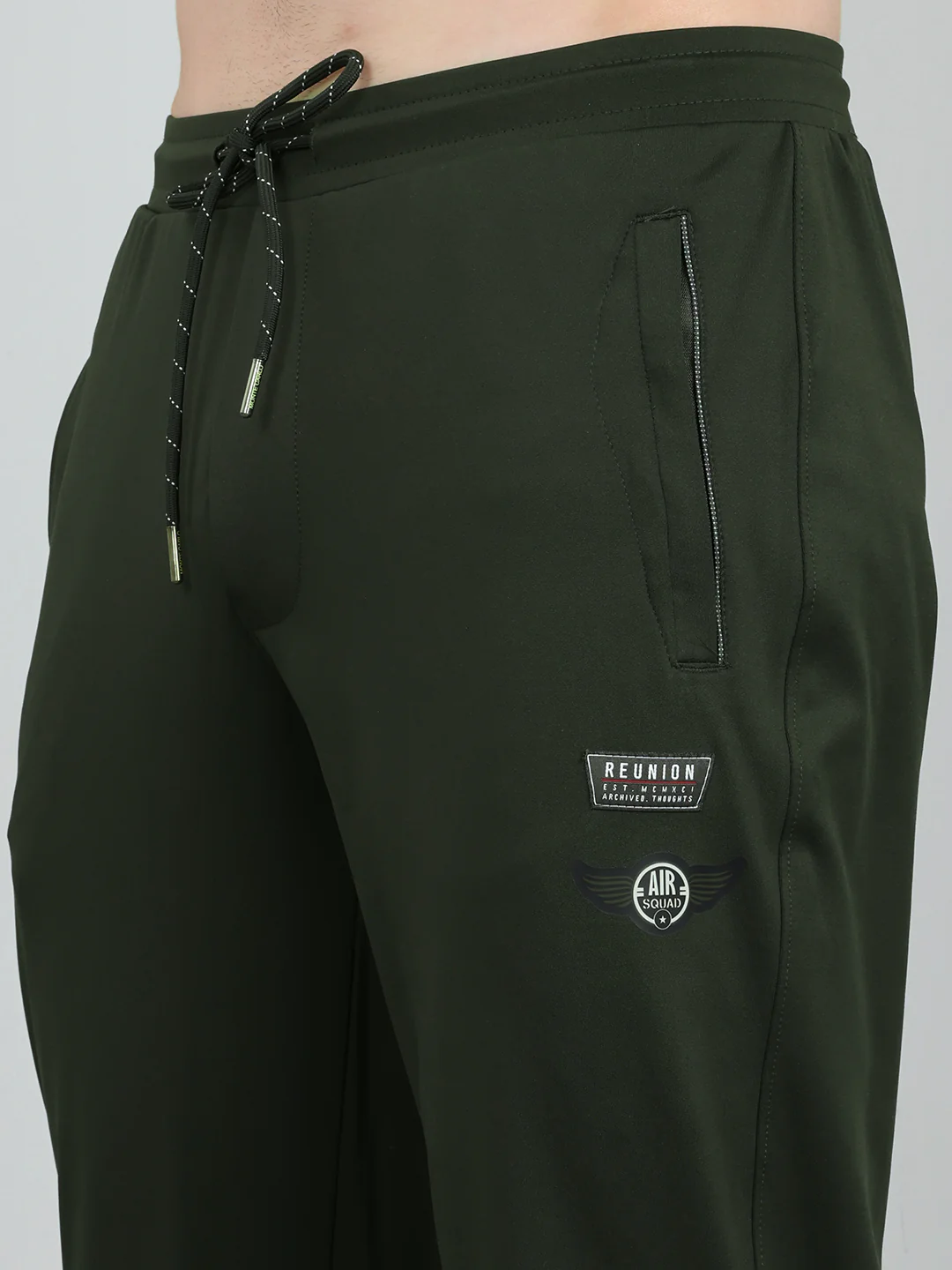 Men Olive Solid Regular Fit Lower - Image 4