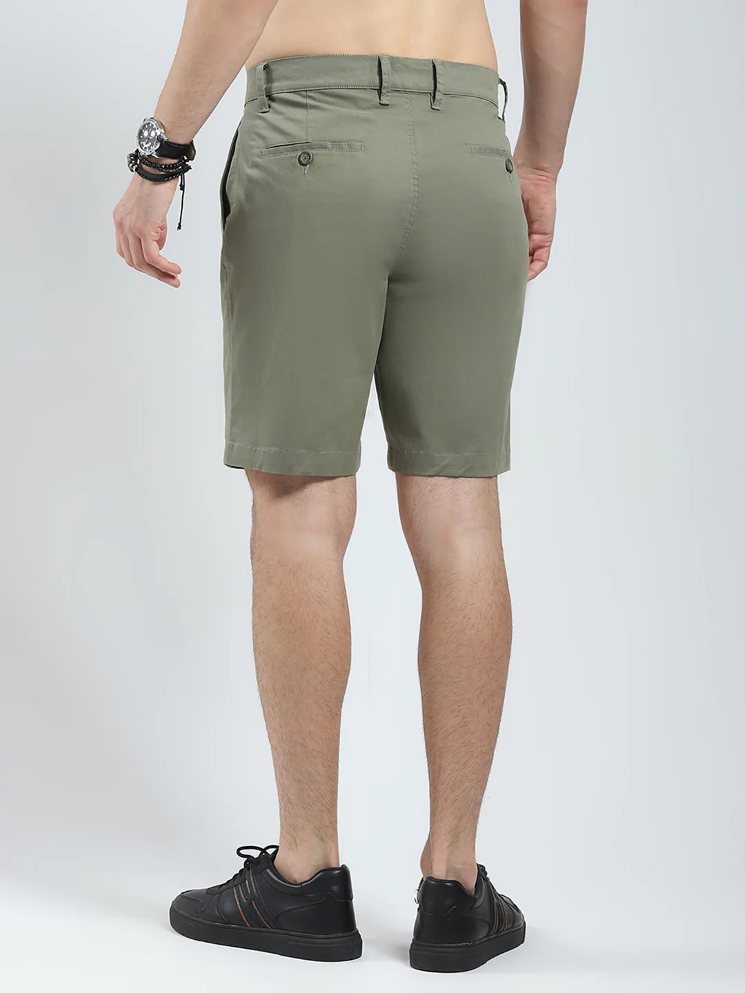 Men Olive Solid Regular Fit Short - Image 5