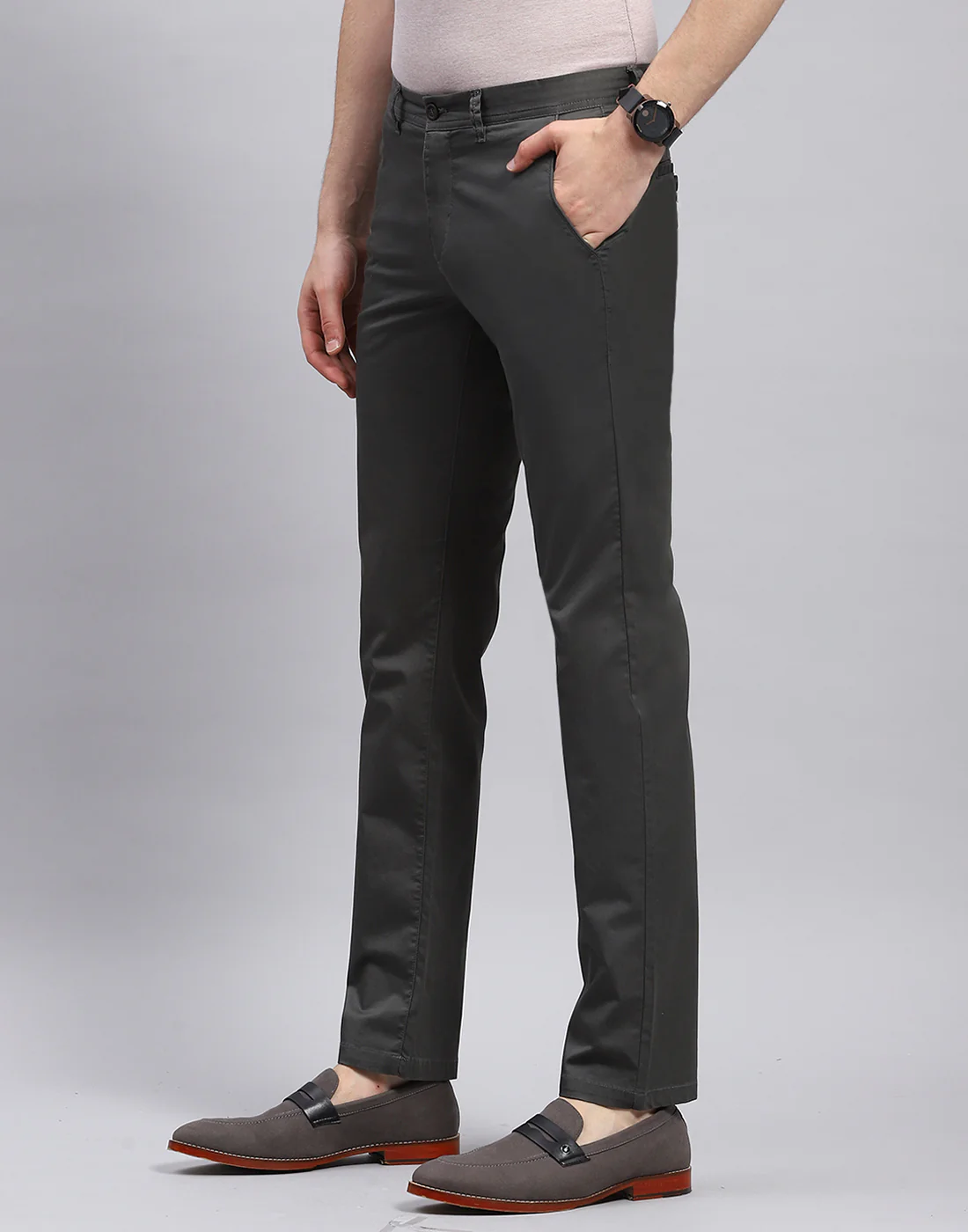 Men Olive Solid Regular Fit Trouser - Image 3