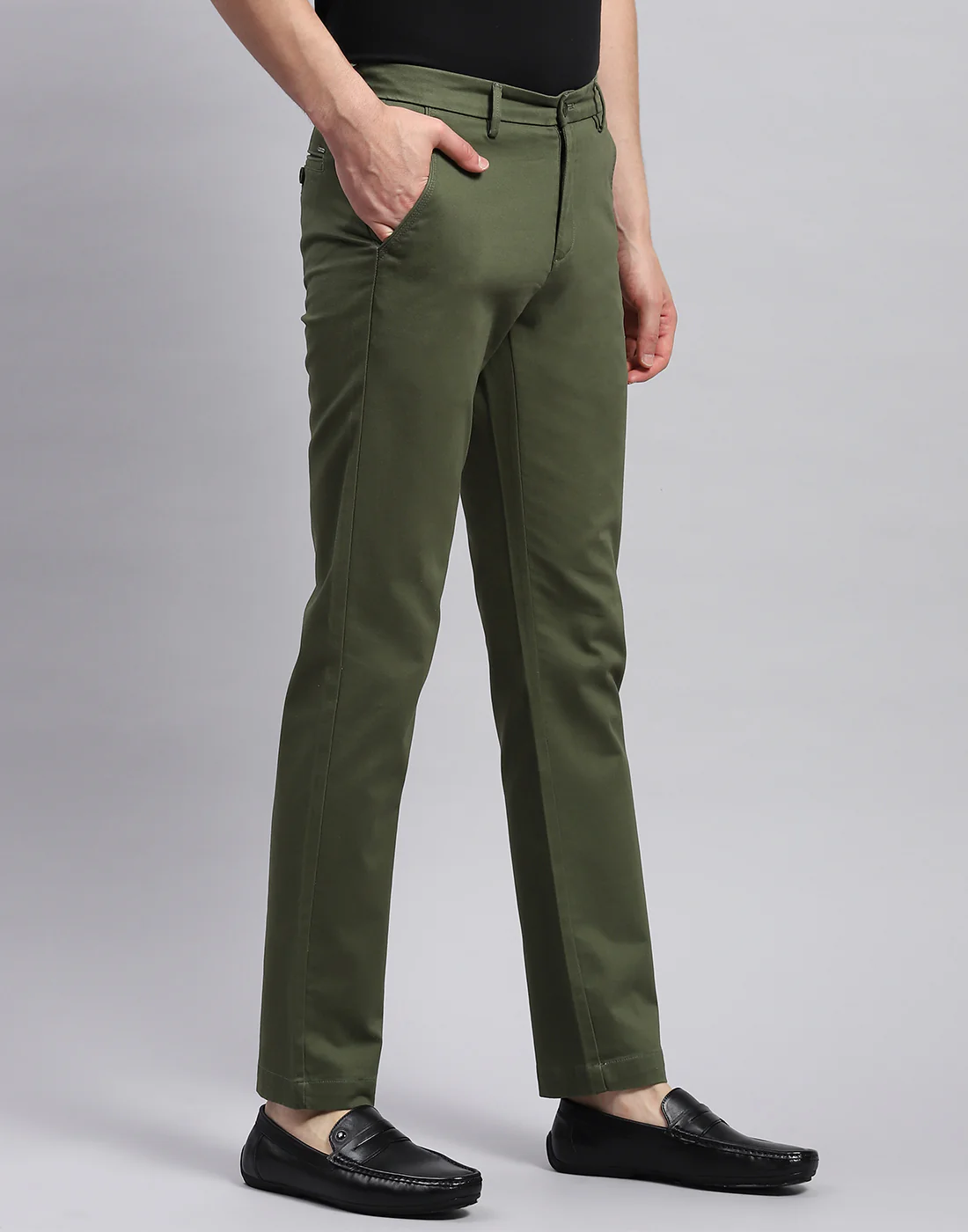 Men Olive Solid Regular Fit Trouser - Image 4