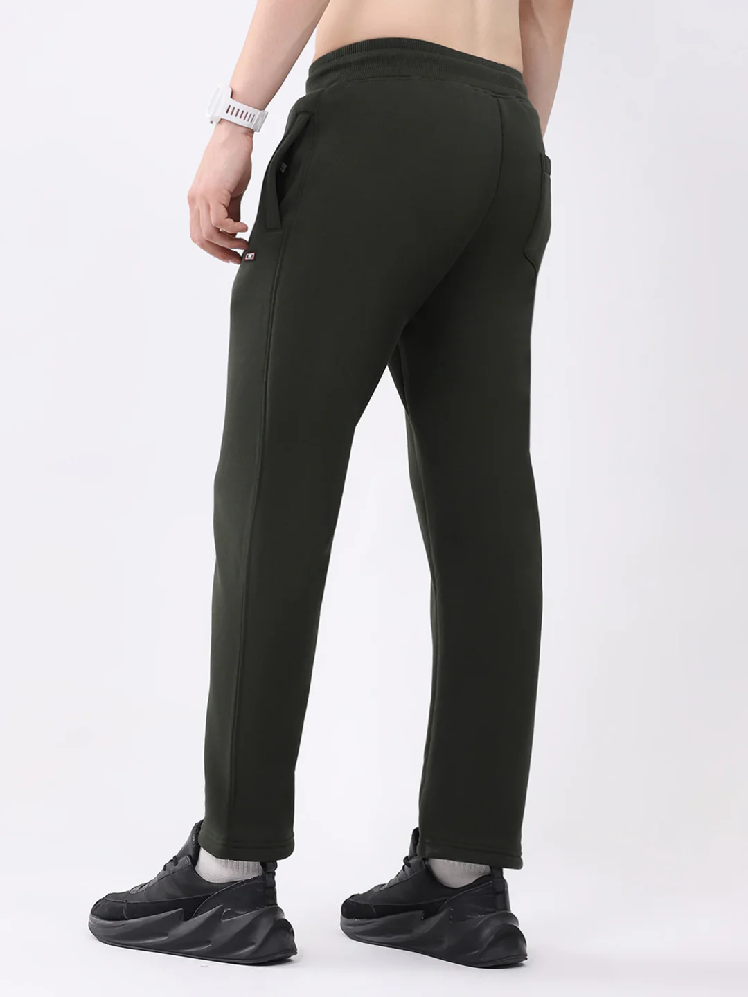 Men Olive Solid Regular Fit Winter Lower - Image 5