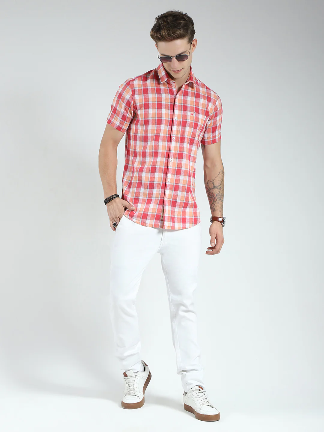 Men Orange Check Collar Half Sleeve Linen Shirt - Image 2