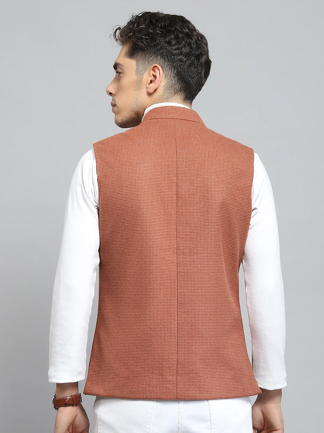 Men Orange Solid Band Collar Sleeveless Jacket - Image 5