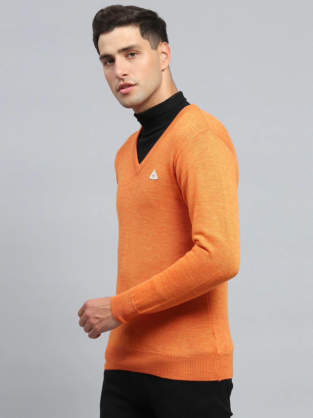 Men Orange Solid V Neck Full Sleeve Pullover - Image 3
