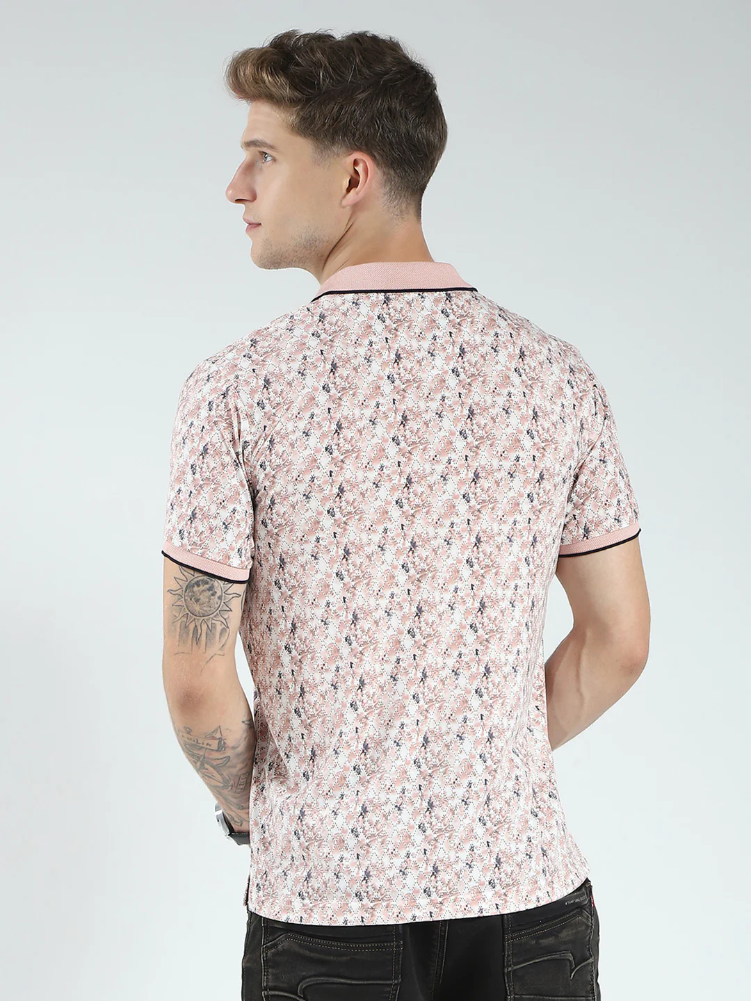 Men Pink Printed Collar Half Sleeve T-Shirt - Image 5