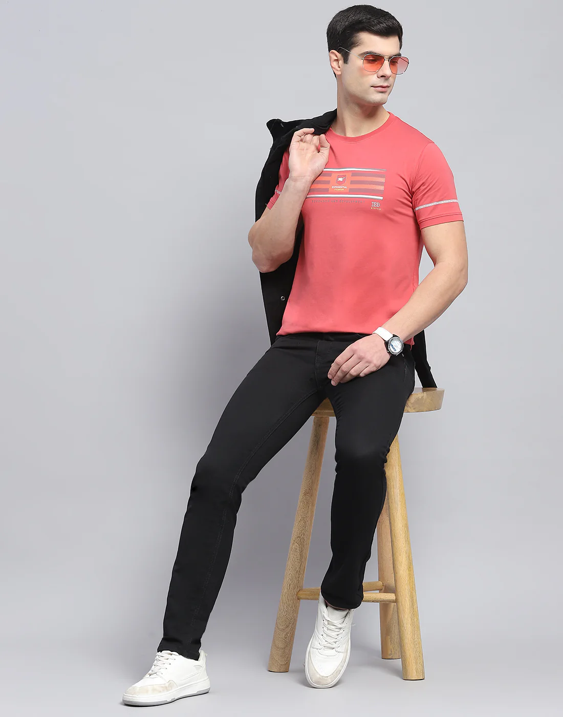 Men Pink Printed Round Neck Half Sleeve T-Shirt - Image 2