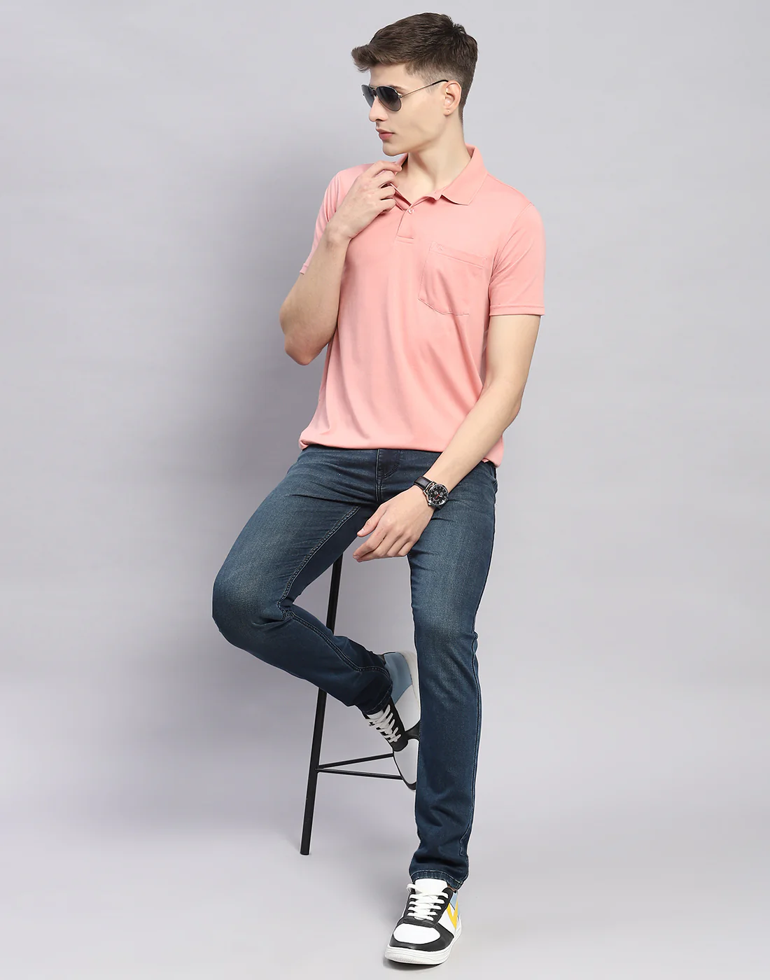 Men Pink Solid Polo Collar Half Sleeve T-Shirt - Image 2