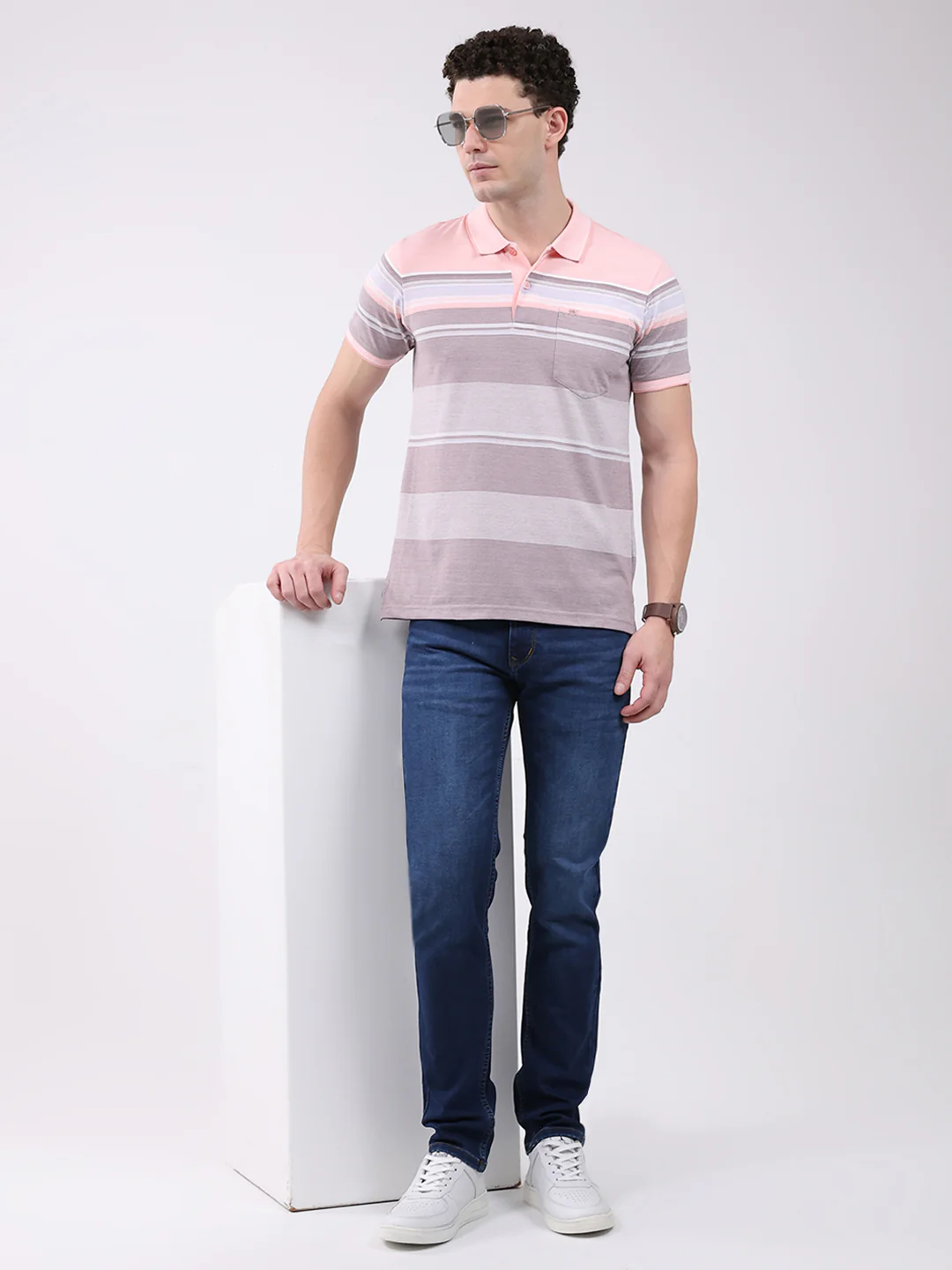 Men Pink Stripe Collar Half Sleeve T-Shirt - Image 2
