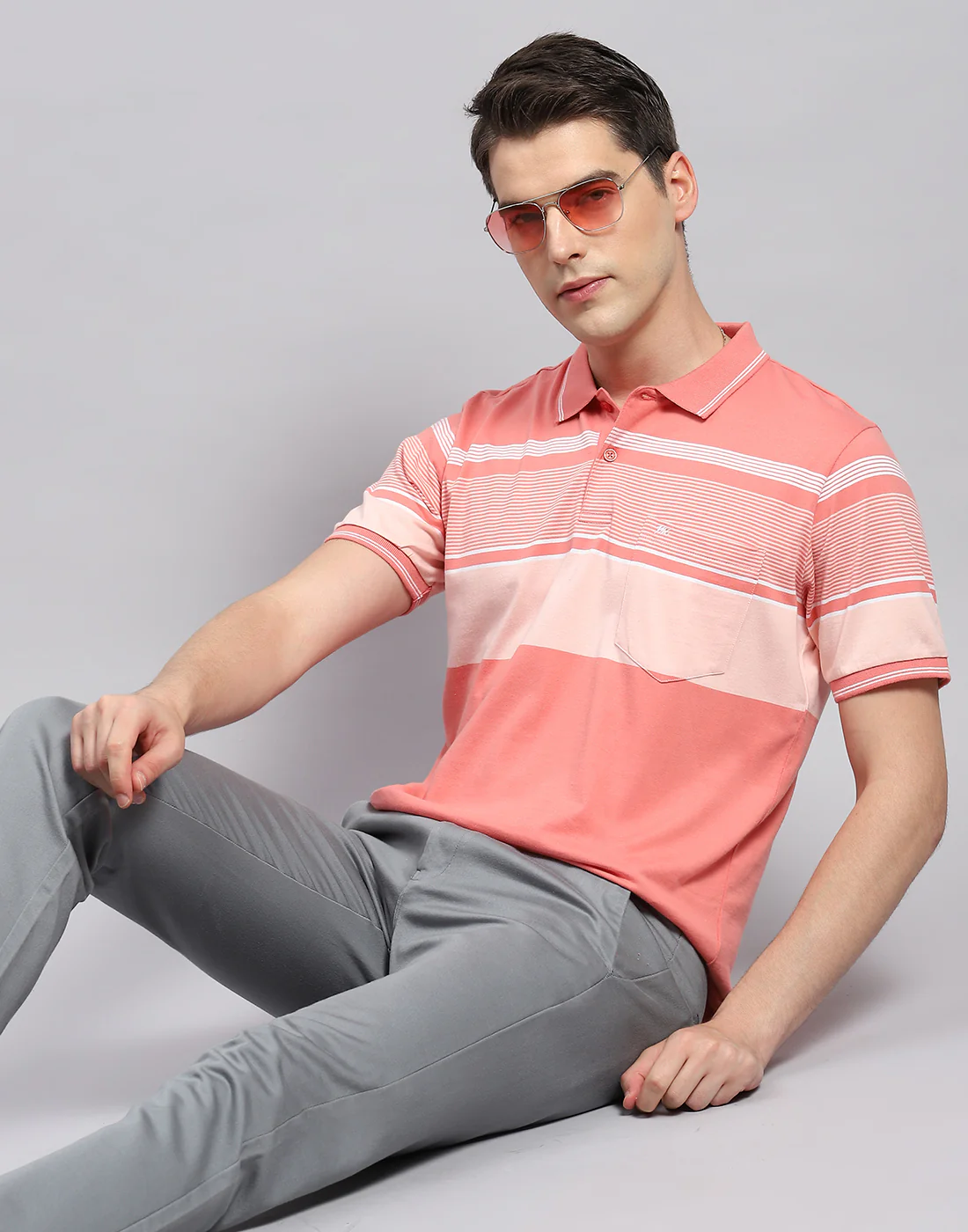 Men Pink Stripe Collar Neck Half Sleeve T-Shirt - Image 2