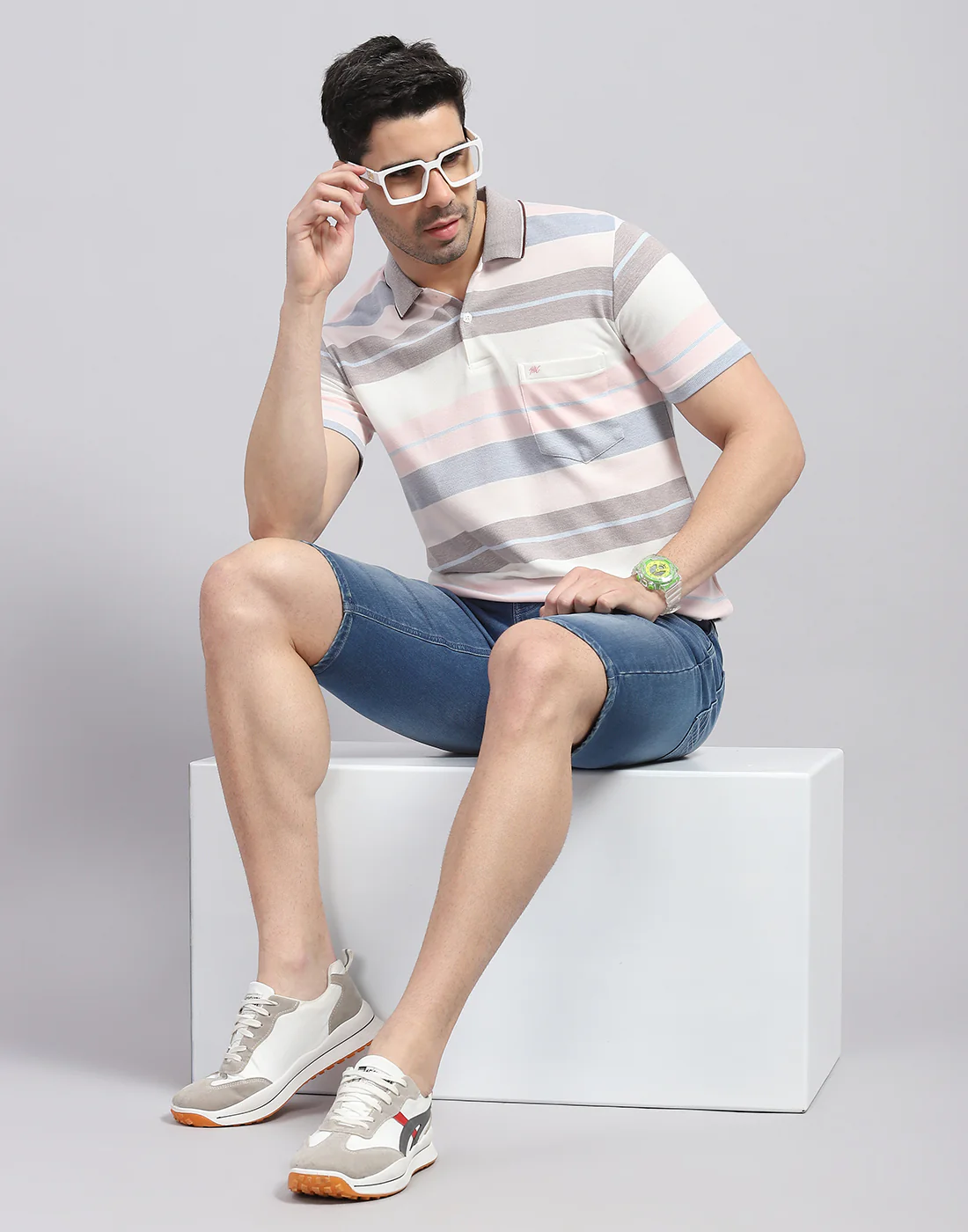 Men Pink Stripe Polo Collar Half Sleeve T-Shirt - Image 2