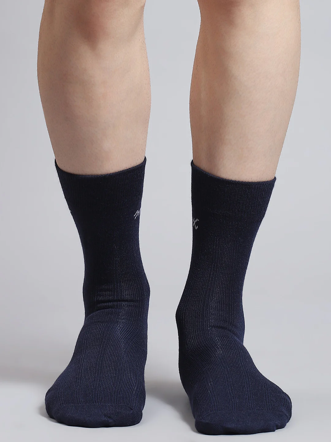 Men Pure Wool Solid Mid Calf Length Socks (1 Pair) - Image 2