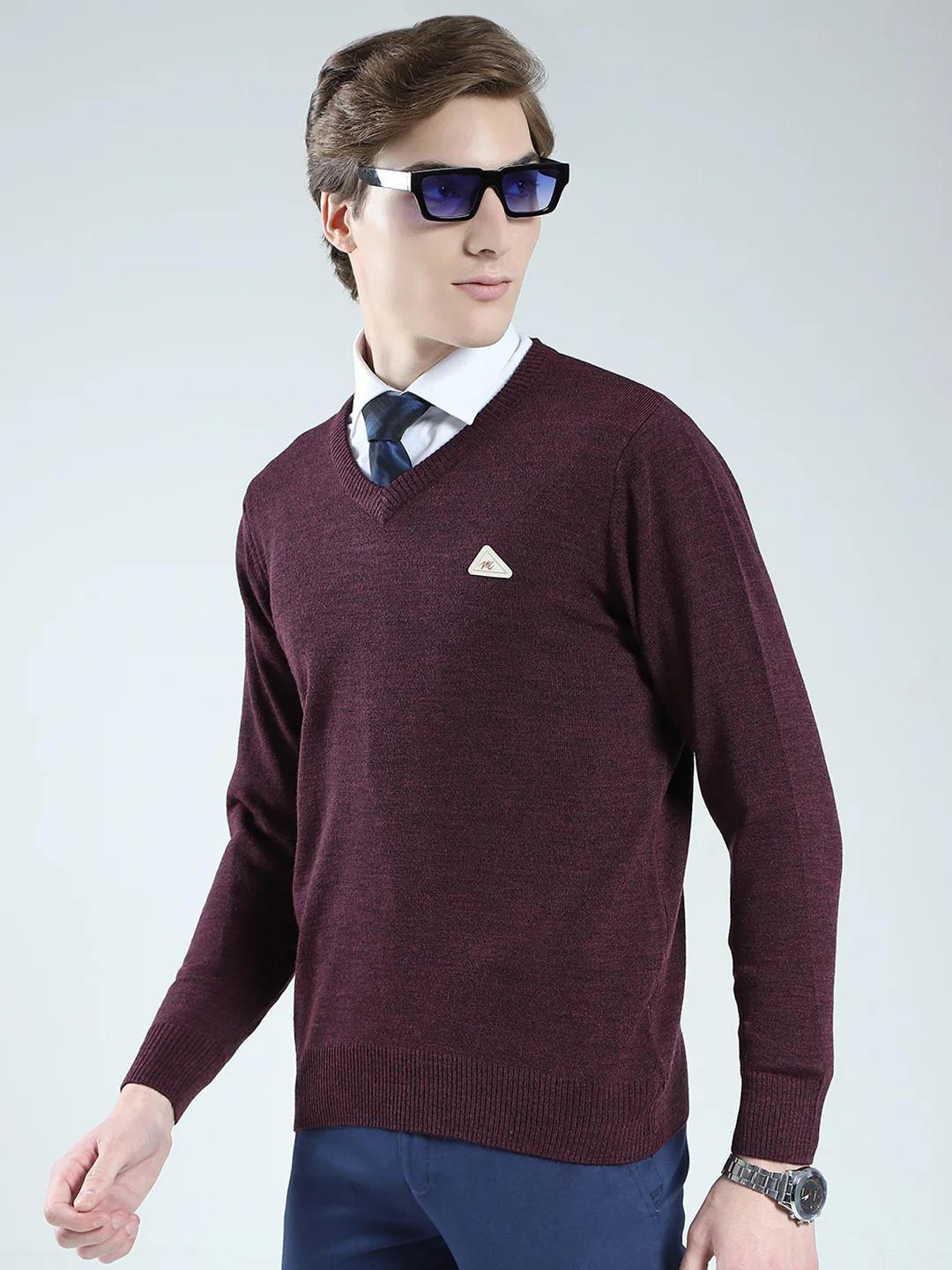 Men Purple Solid V Neck Full Sleeve Pullover - Image 3