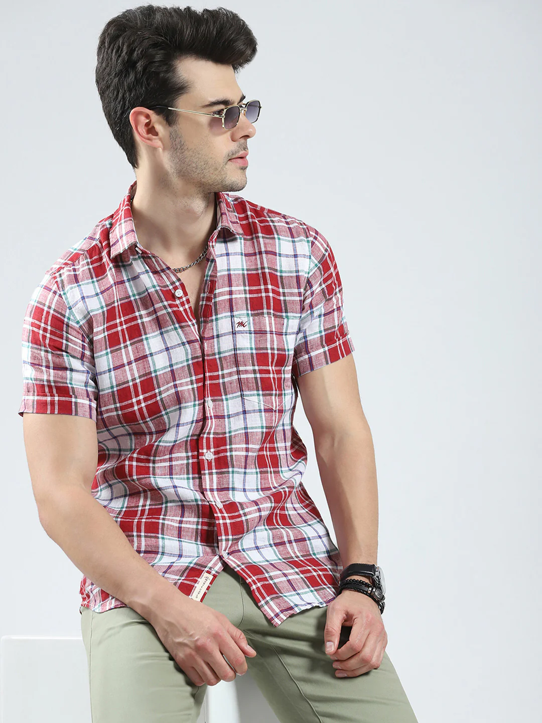 Men Red Check Collar Half Sleeve Linen Shirt - Image 6