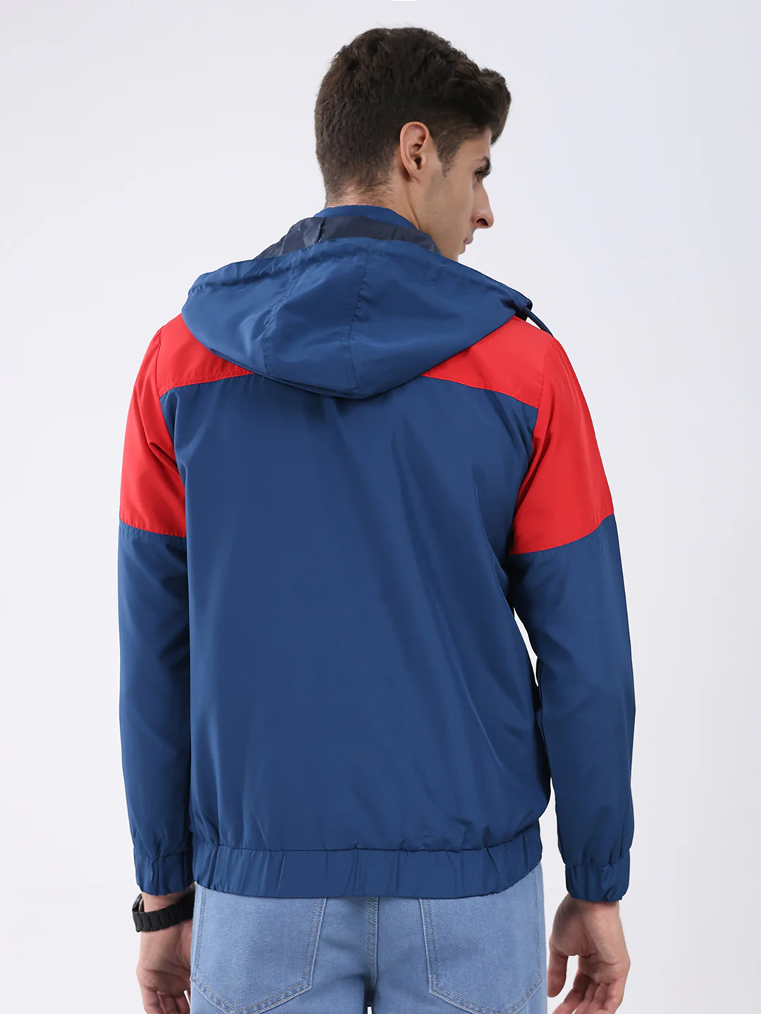 Men Red Colourblocked Hooded Full Sleeve Jacket - Image 5