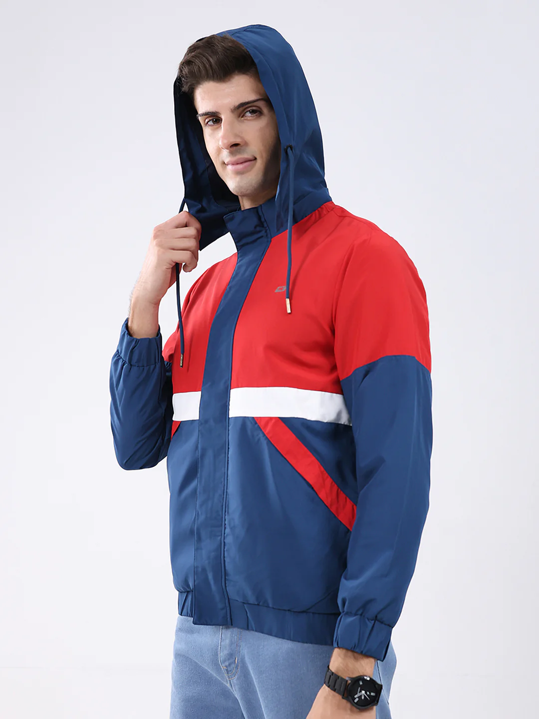 Men Red Colourblocked Hooded Full Sleeve Jacket - Image 6