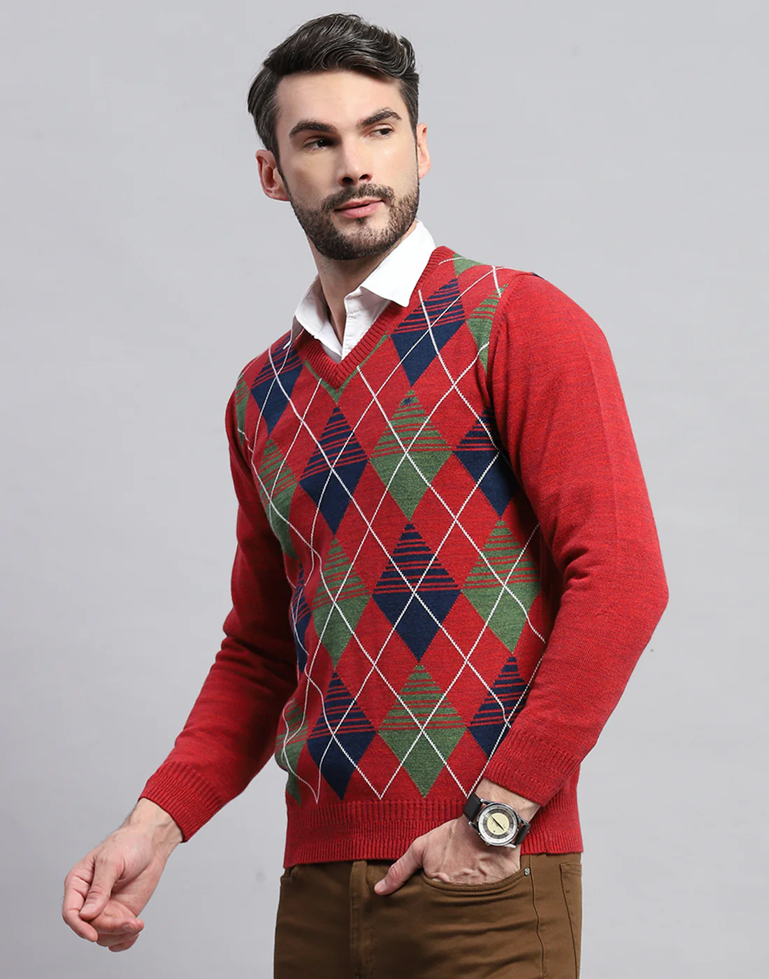 Men Red Geometric V Neck Full Sleeve Pullover - Image 4