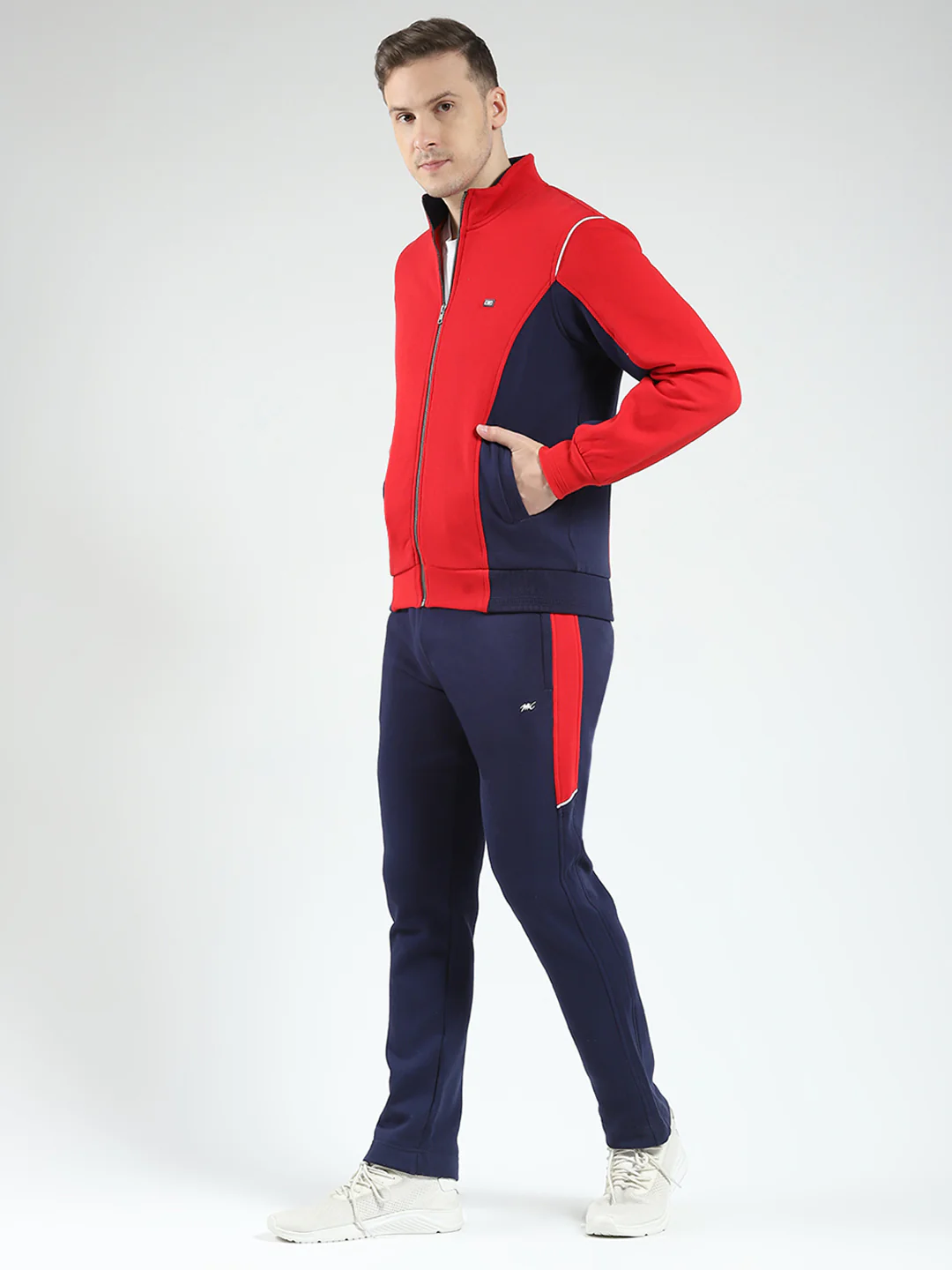 Men Red & Navy Blue Solid Mock Neck Full Sleeve Winter Tracksuit - Image 3