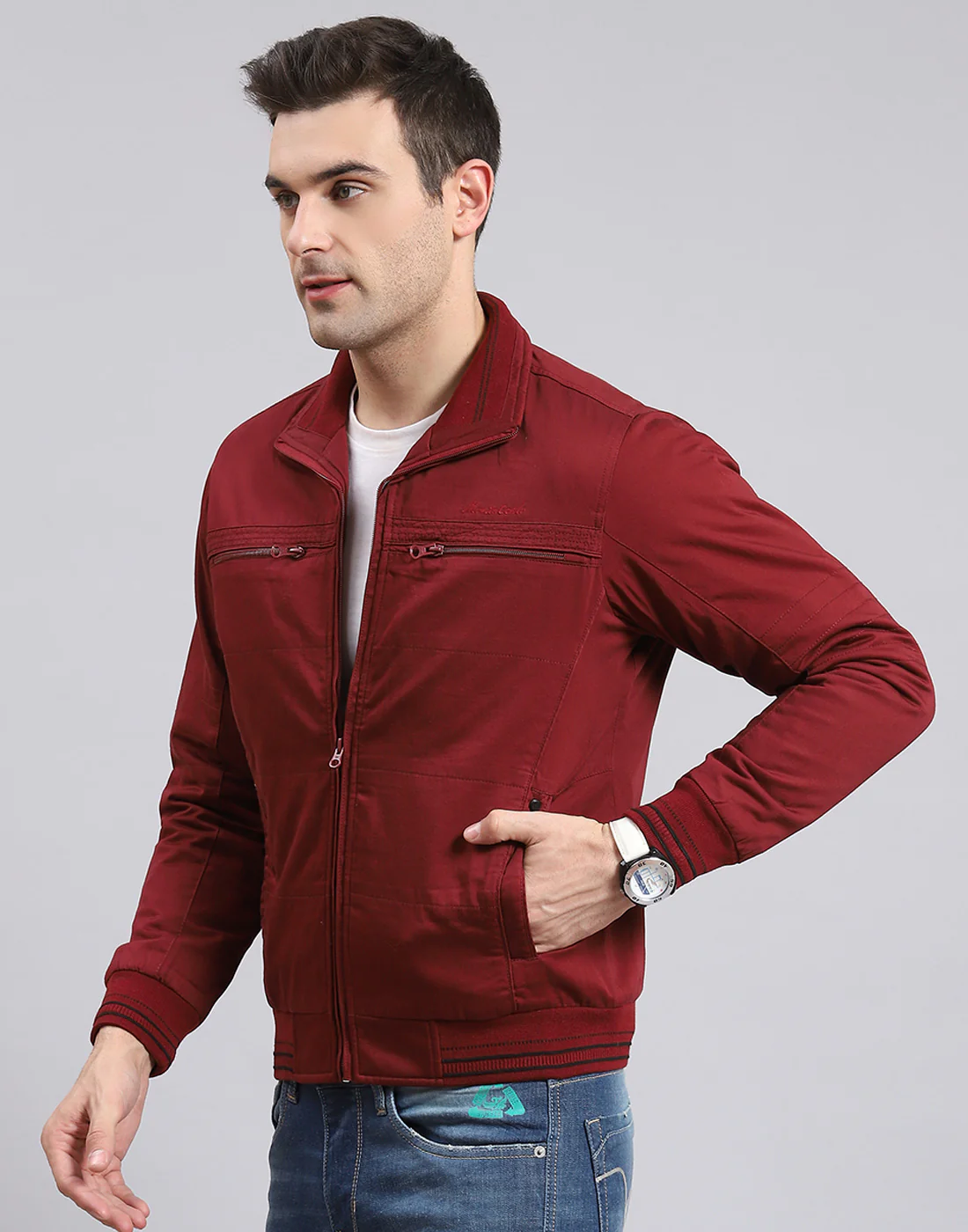 Men Red Solid Collar Full Sleeve Jacket - Image 3