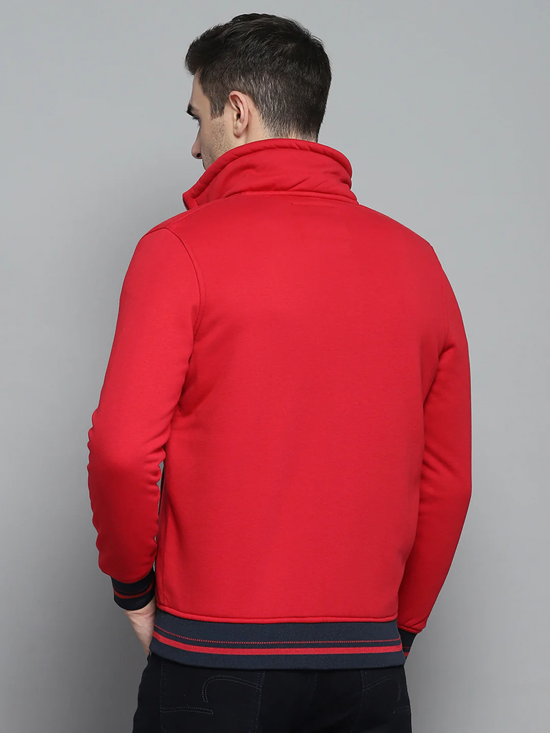 Men Red Solid Collar Full Sleeve Sweatshirt - Image 5