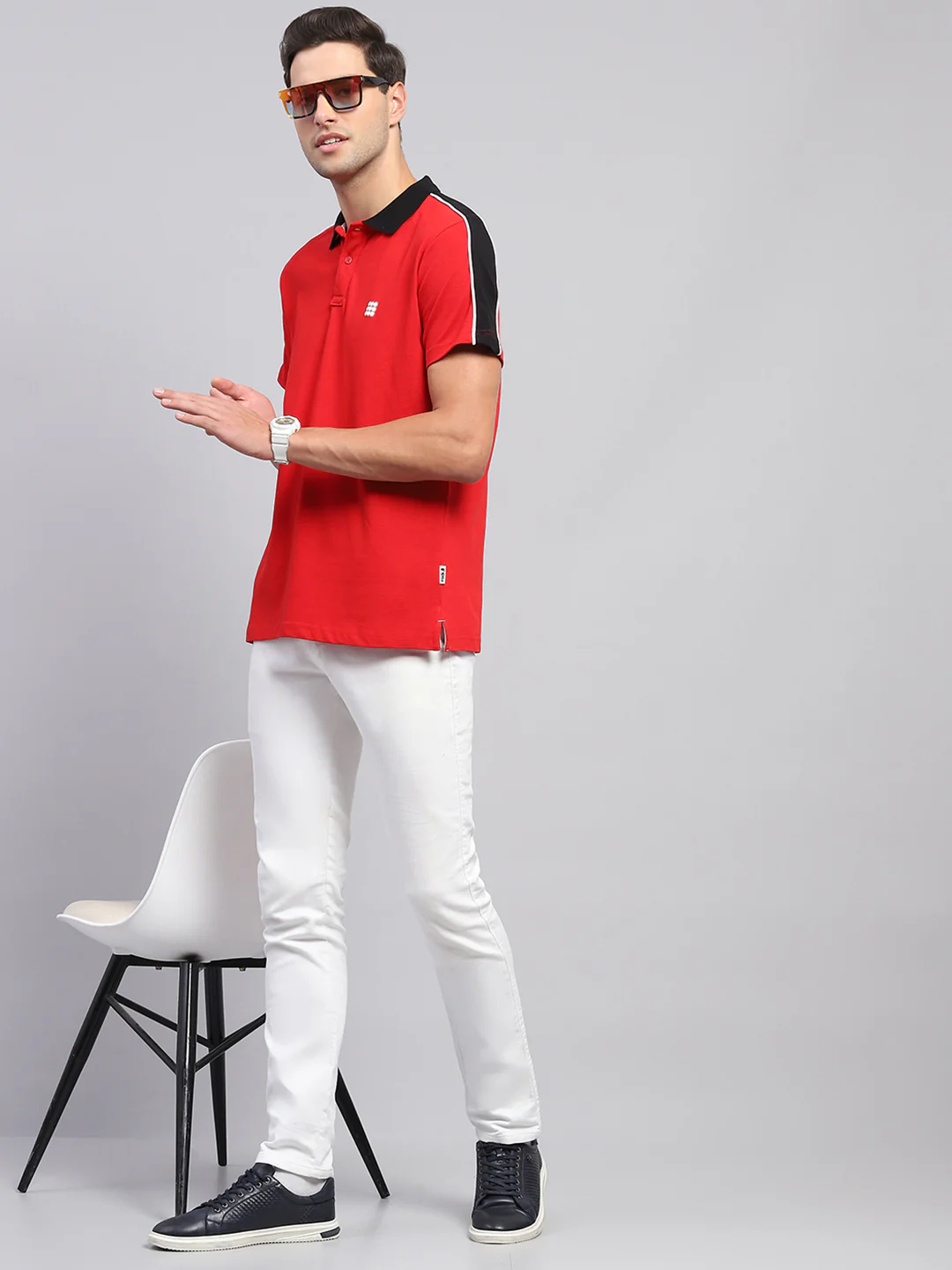 Rock.it Men Red Solid Collar Half Sleeve T-Shirt - Image 2