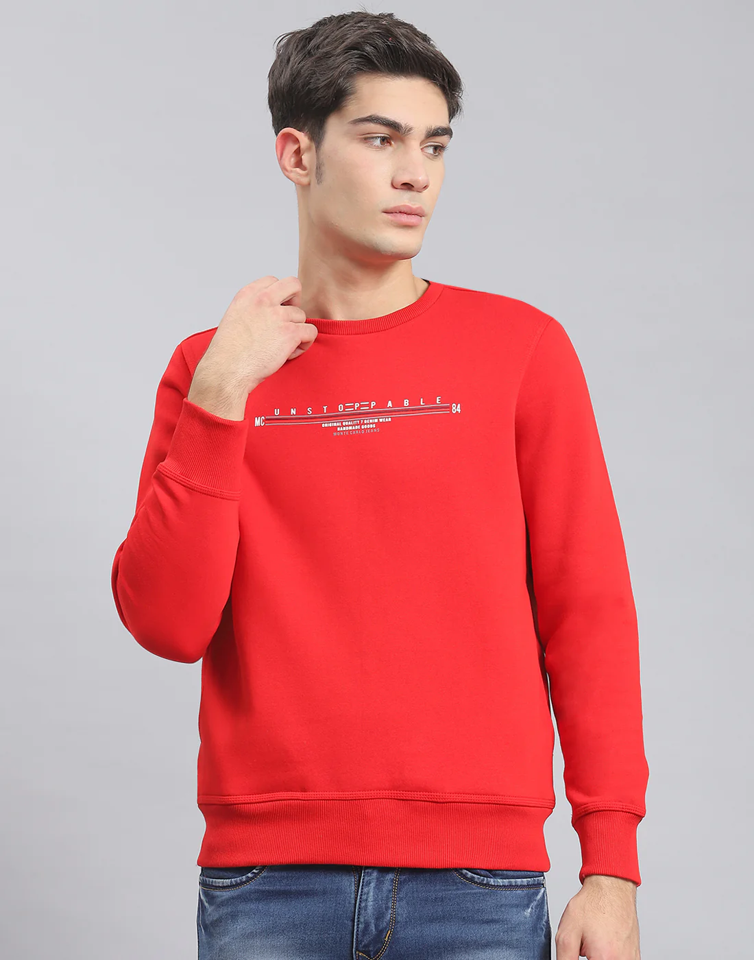 Men Red Solid Round Neck Full Sleeve Sweatshirt - Image 2