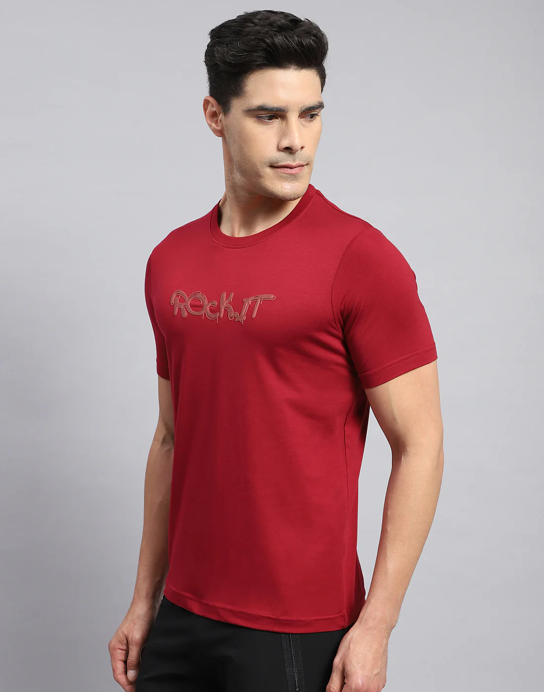 Rock.it Men Red Solid Round Neck Half Sleeve T-Shirt - Image 3